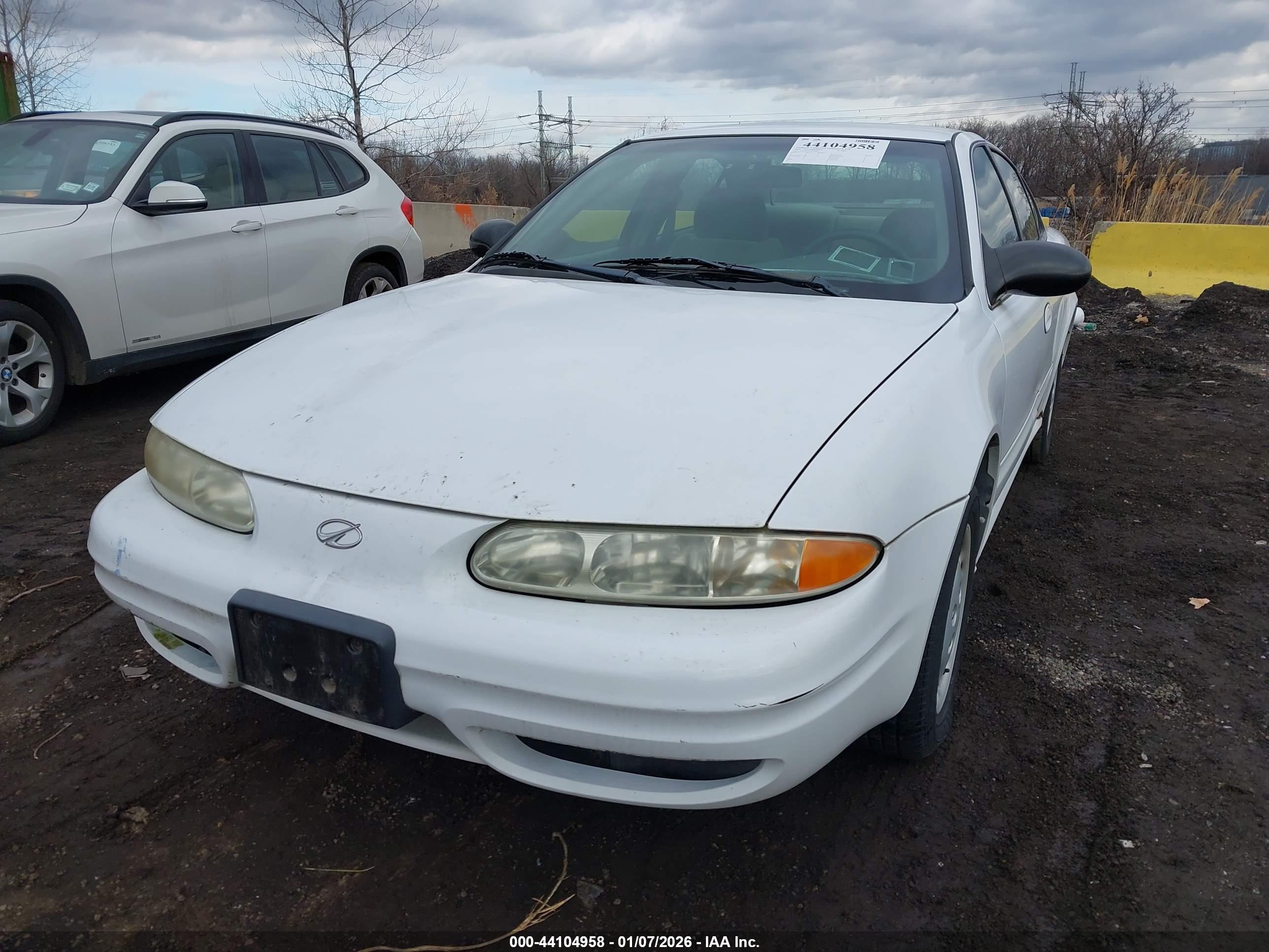 OLDSMOBILE ALERO image 6
