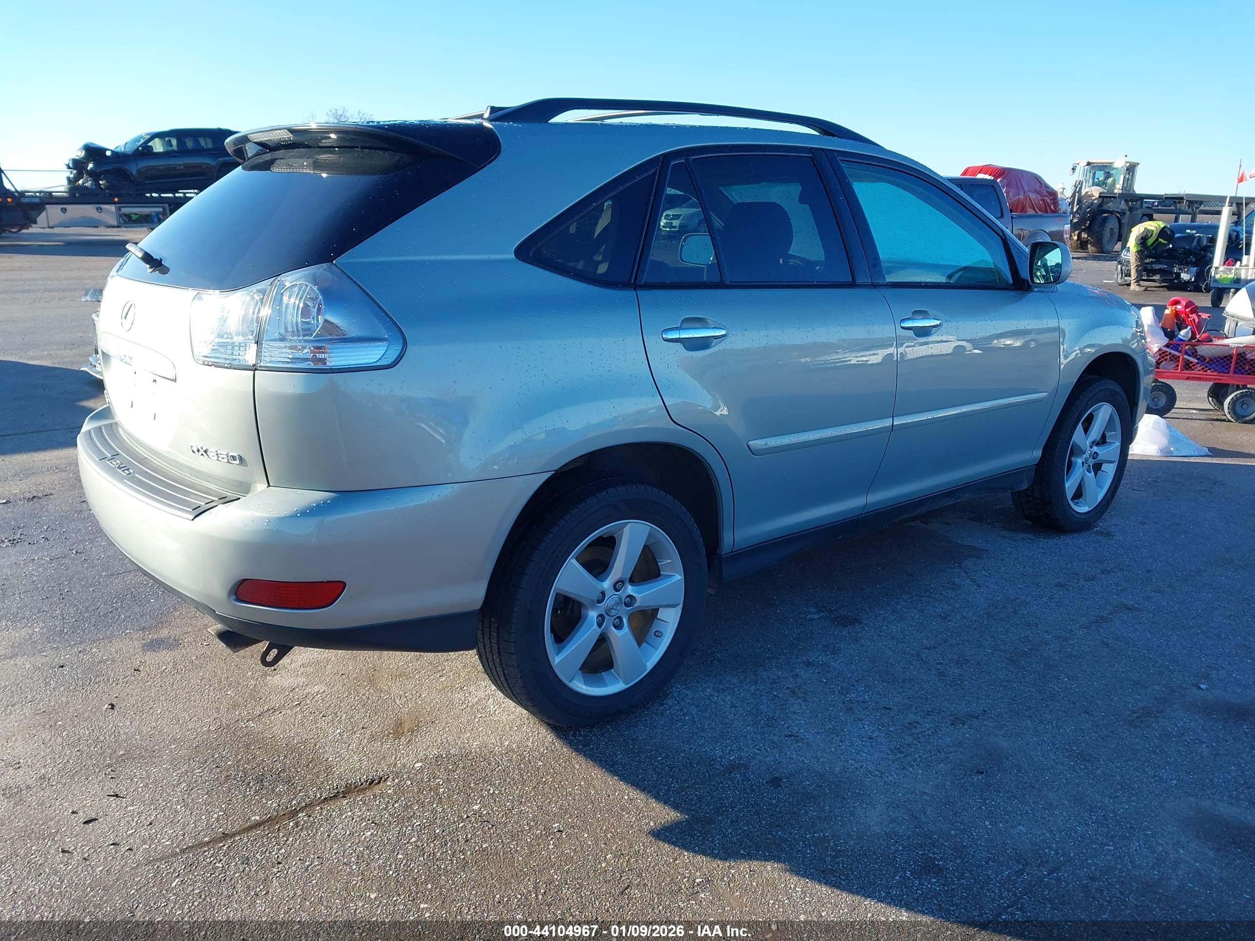 LEXUS RX image 4