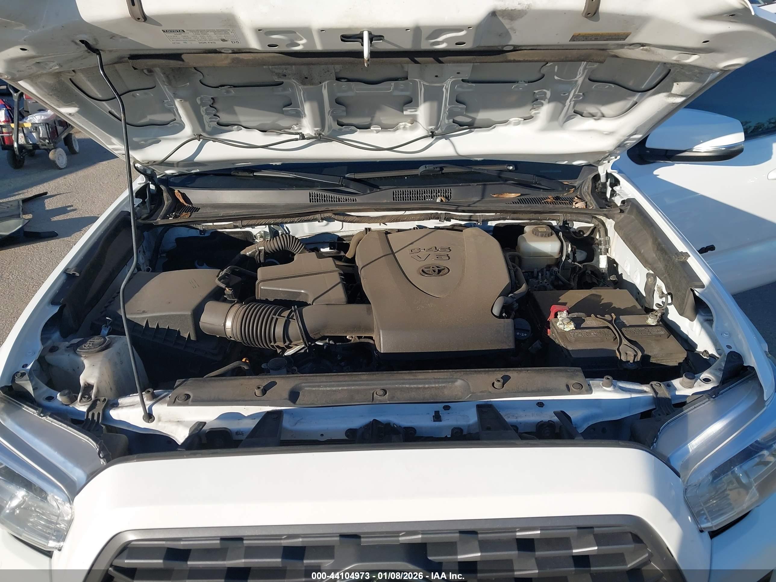 TOYOTA TACOMA image 10