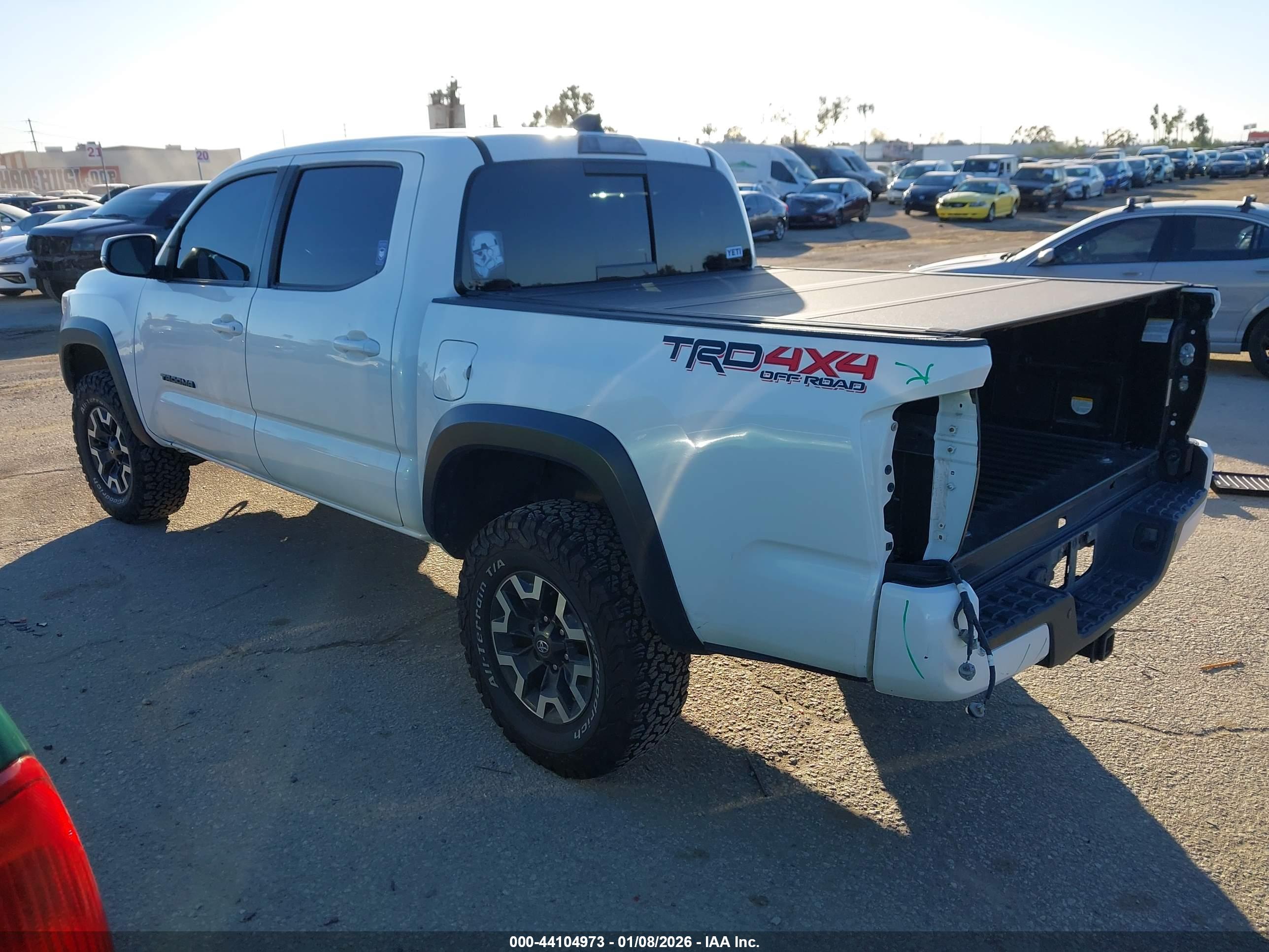 TOYOTA TACOMA image 3