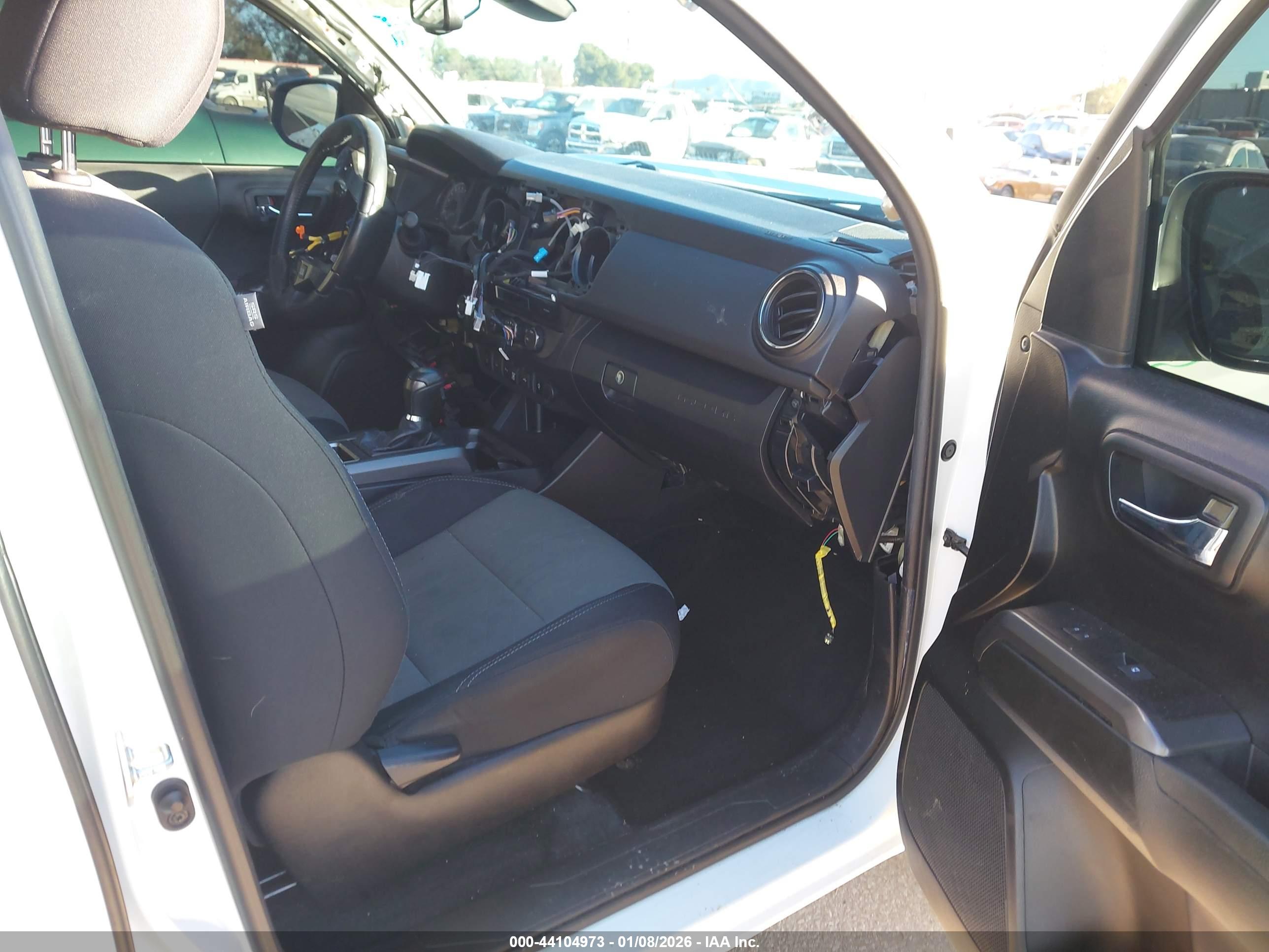 TOYOTA TACOMA image 5