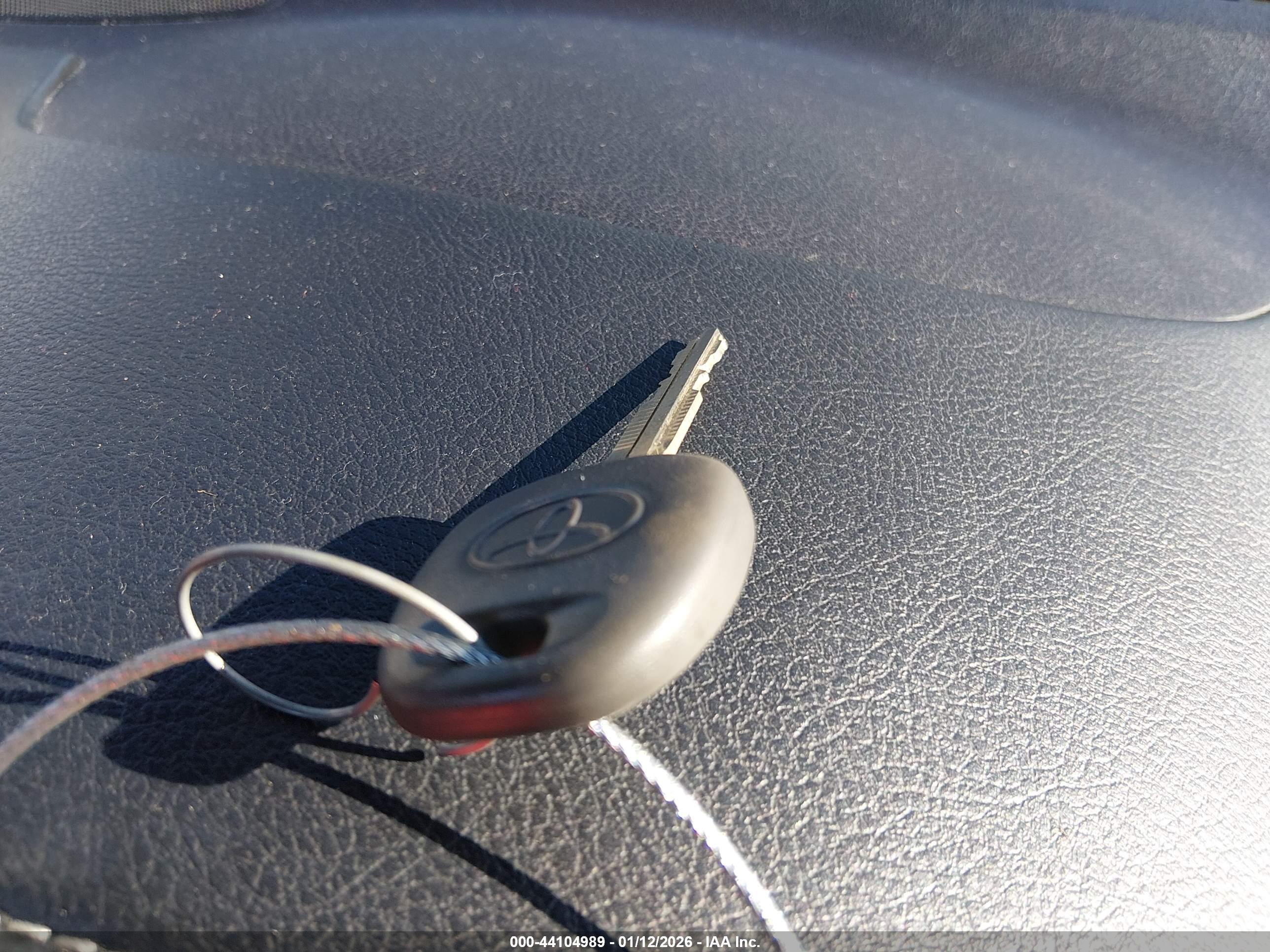 TOYOTA CAMRY image 11