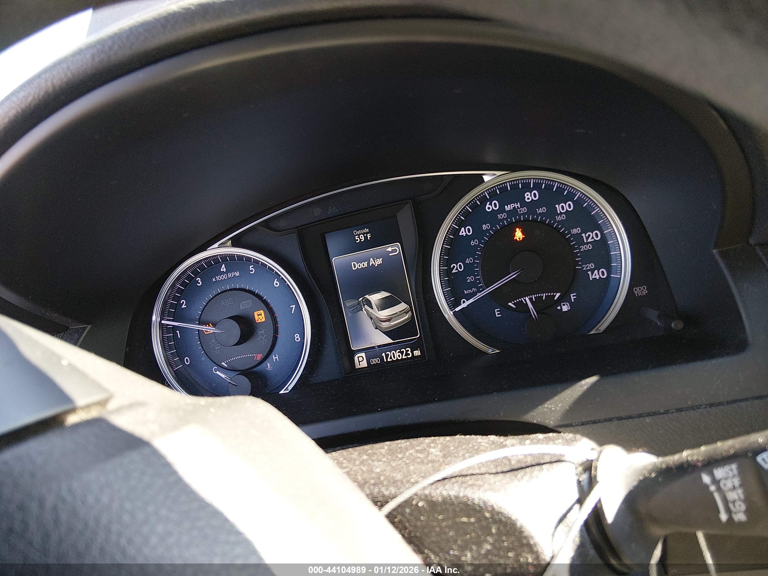 TOYOTA CAMRY image 7