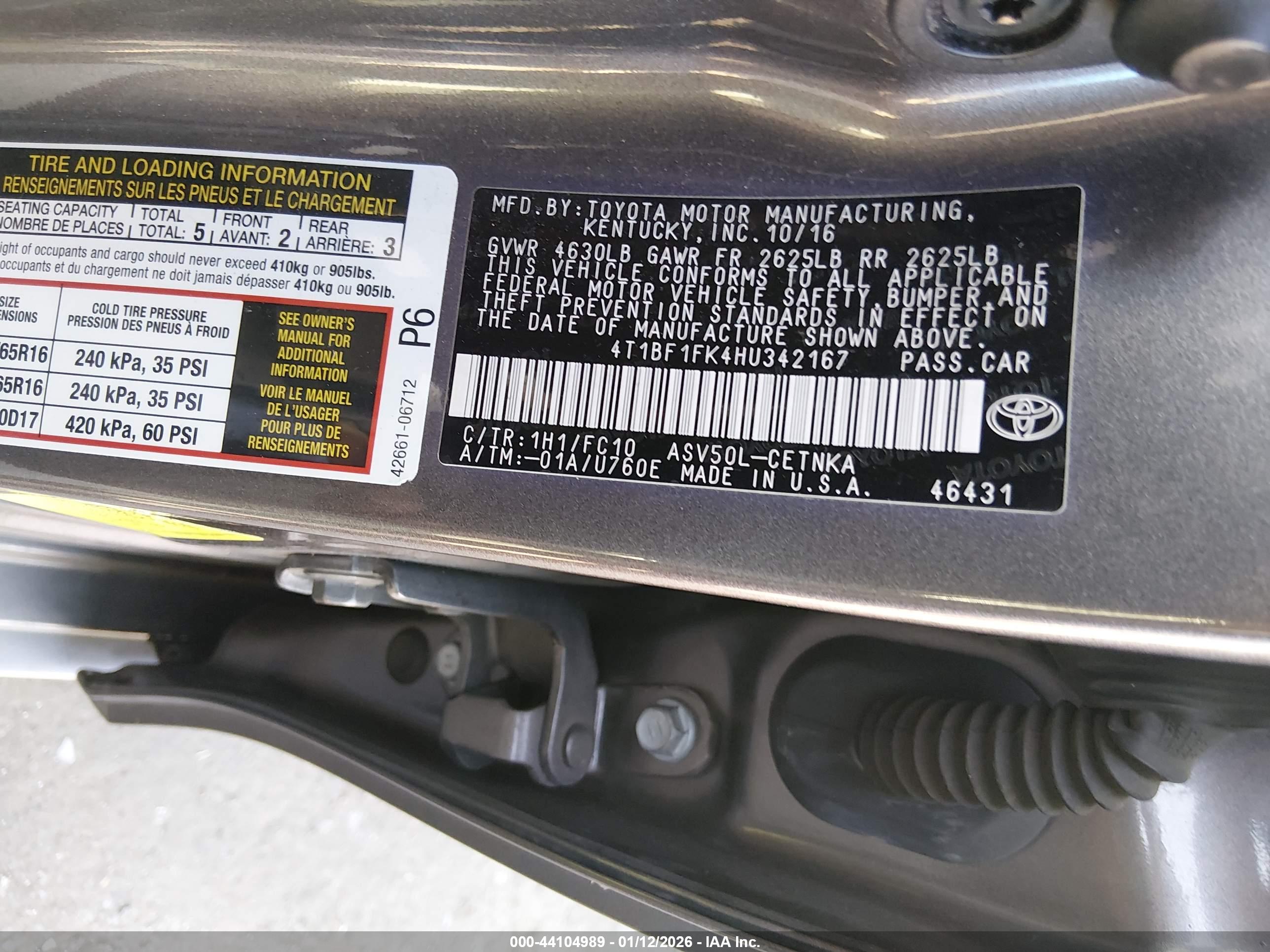 TOYOTA CAMRY image 9