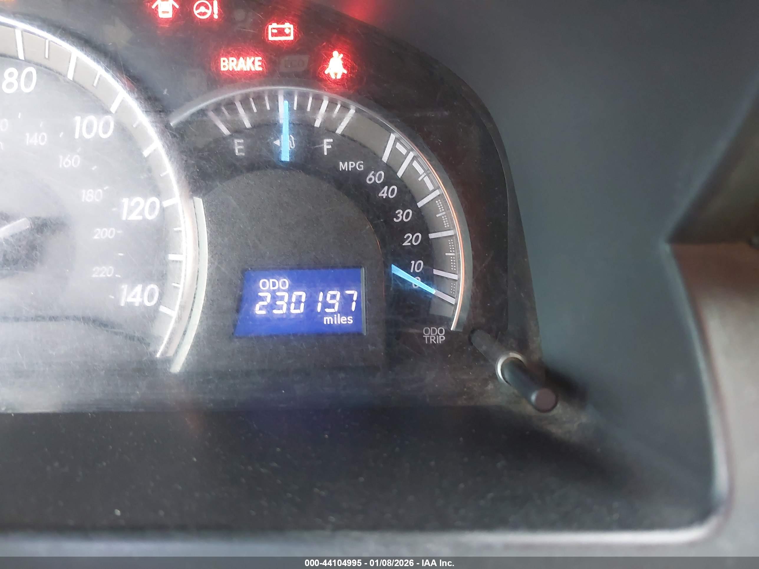 TOYOTA CAMRY image 7