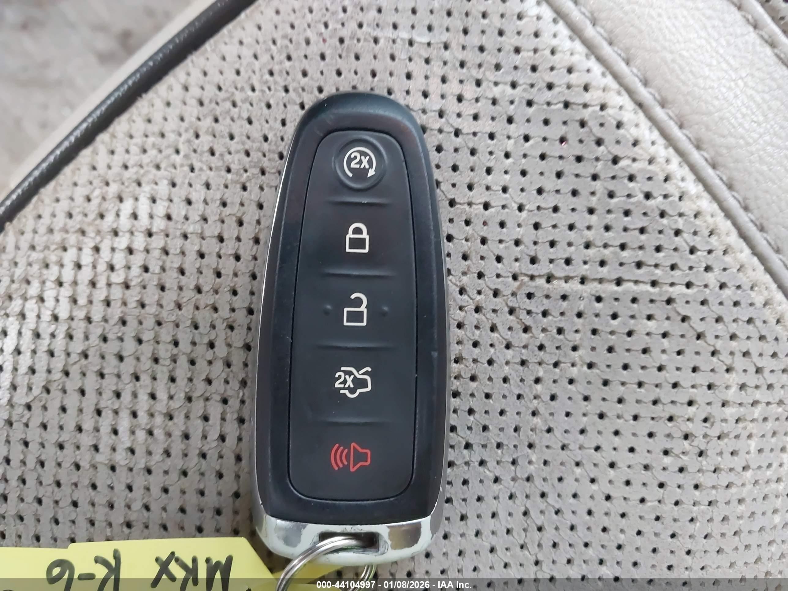 LINCOLN MKX image 11