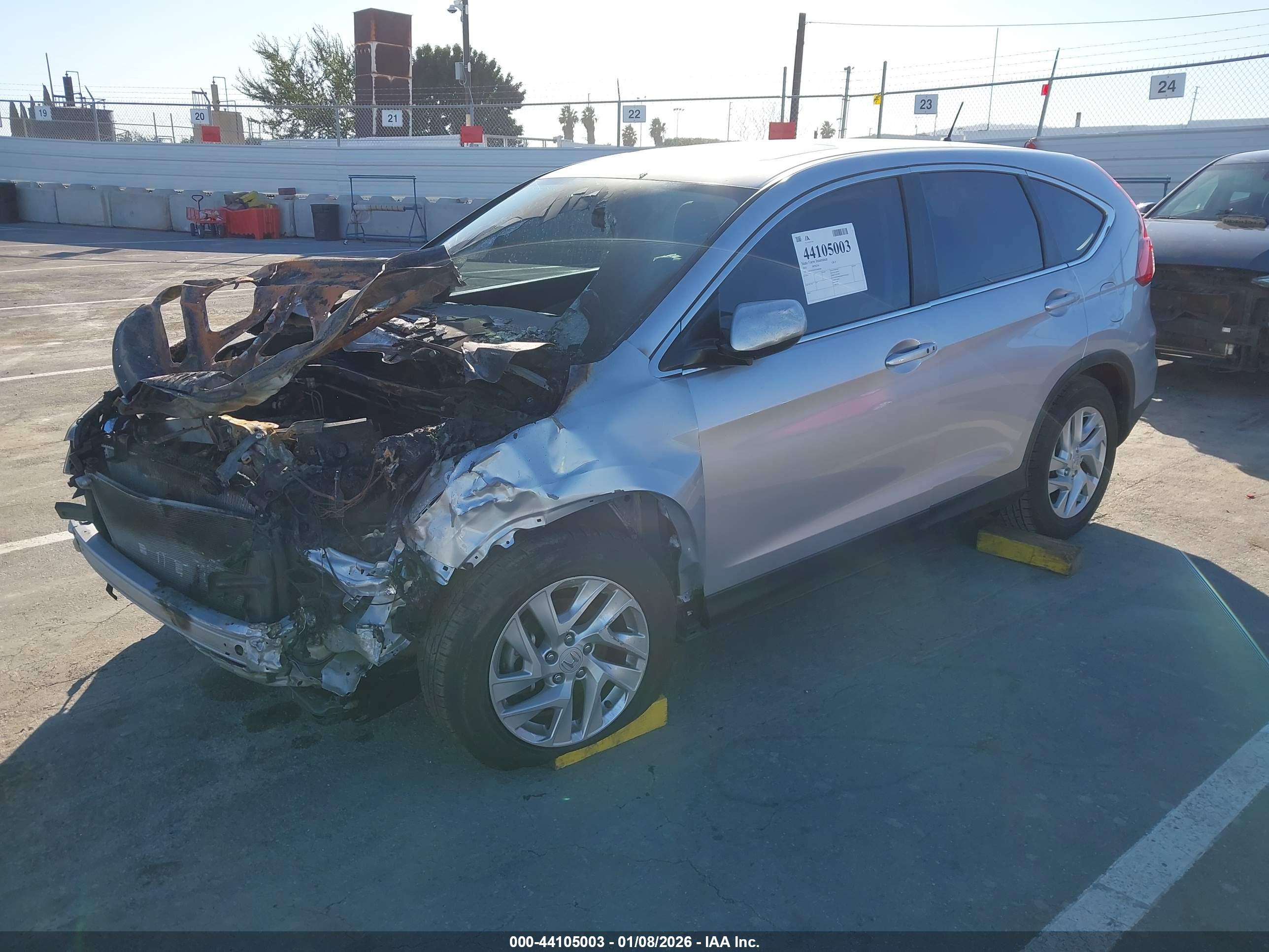 HONDA CR-V image 2