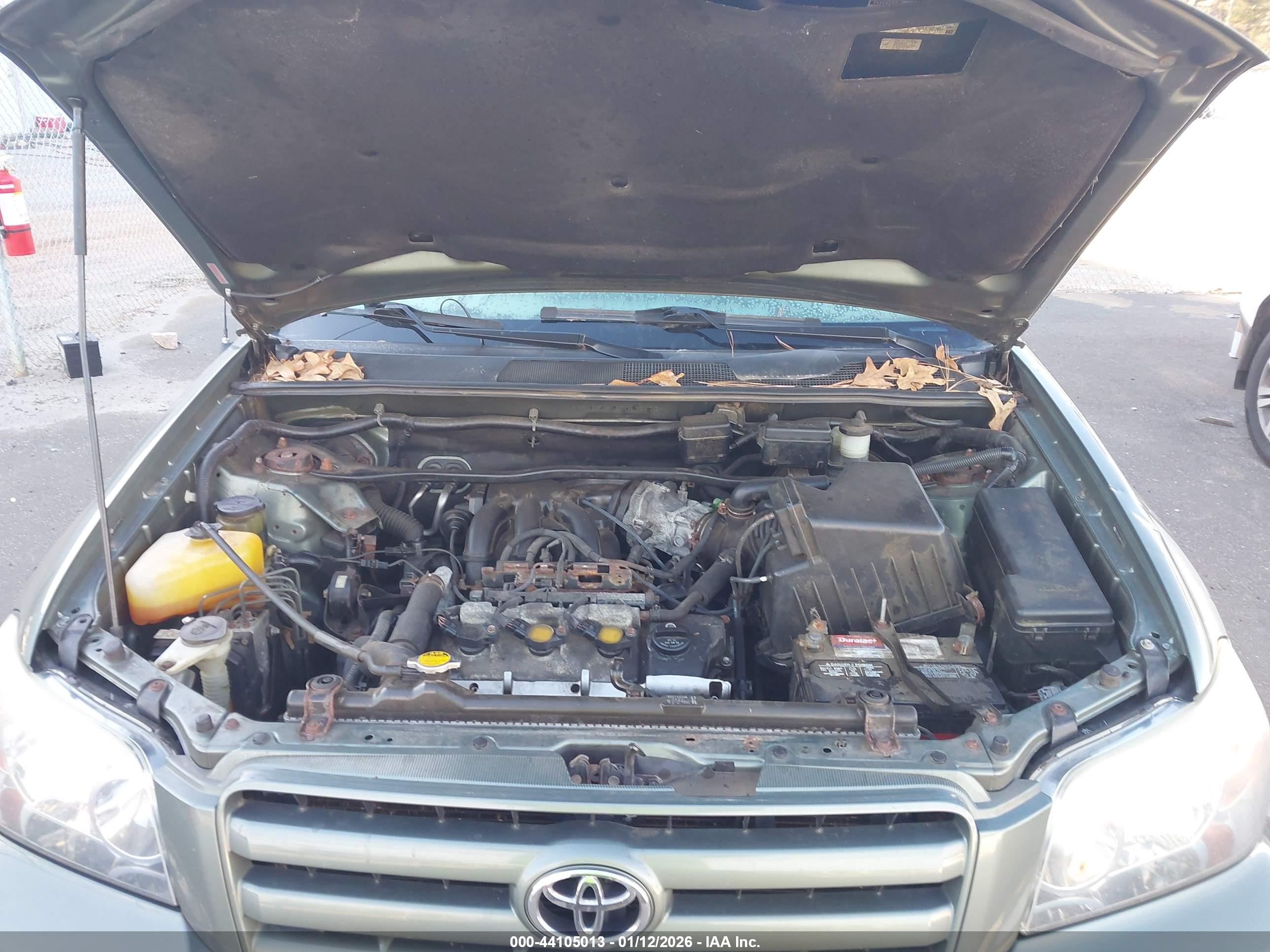 TOYOTA HIGHLANDER image 10