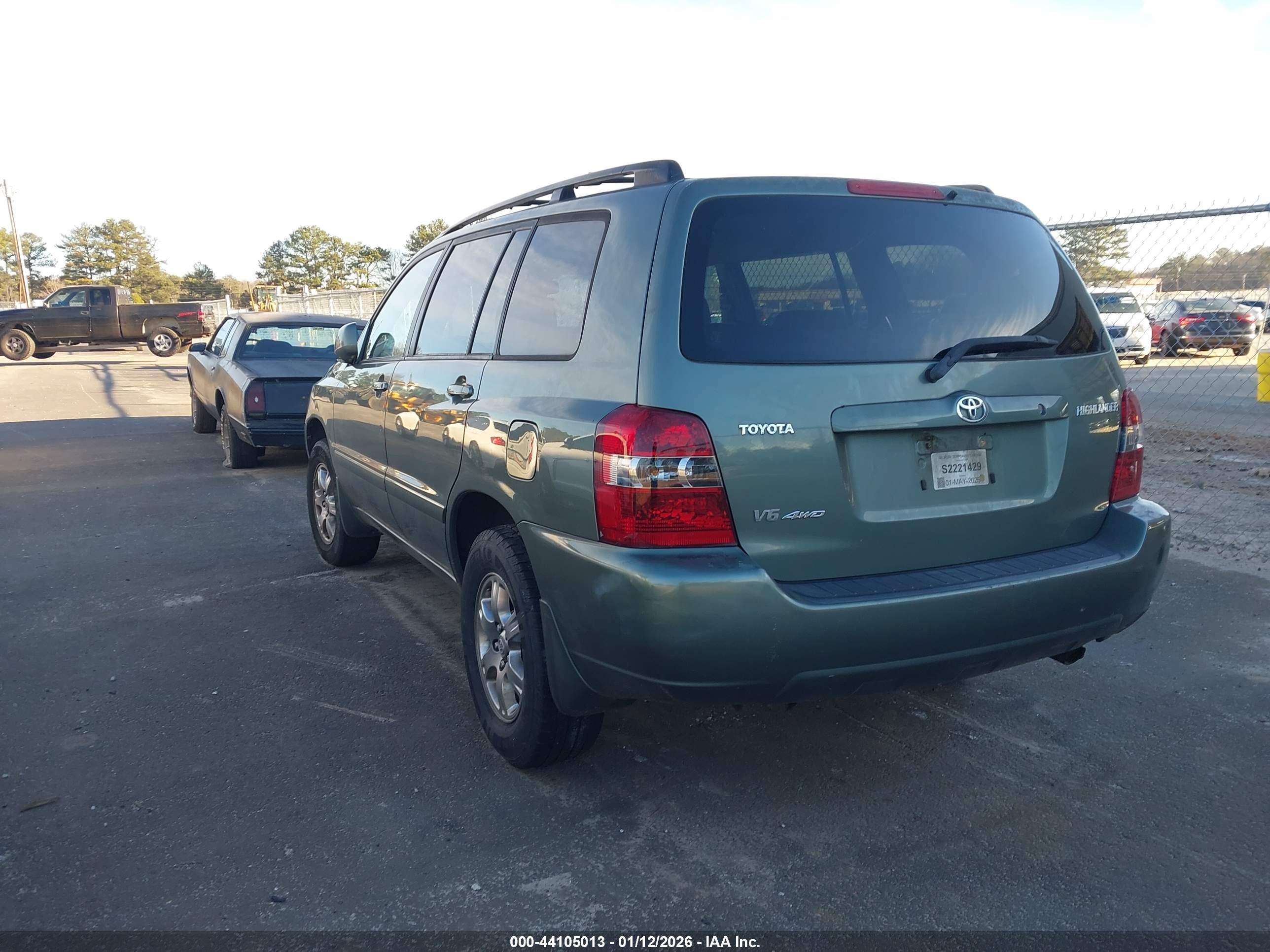TOYOTA HIGHLANDER image 3