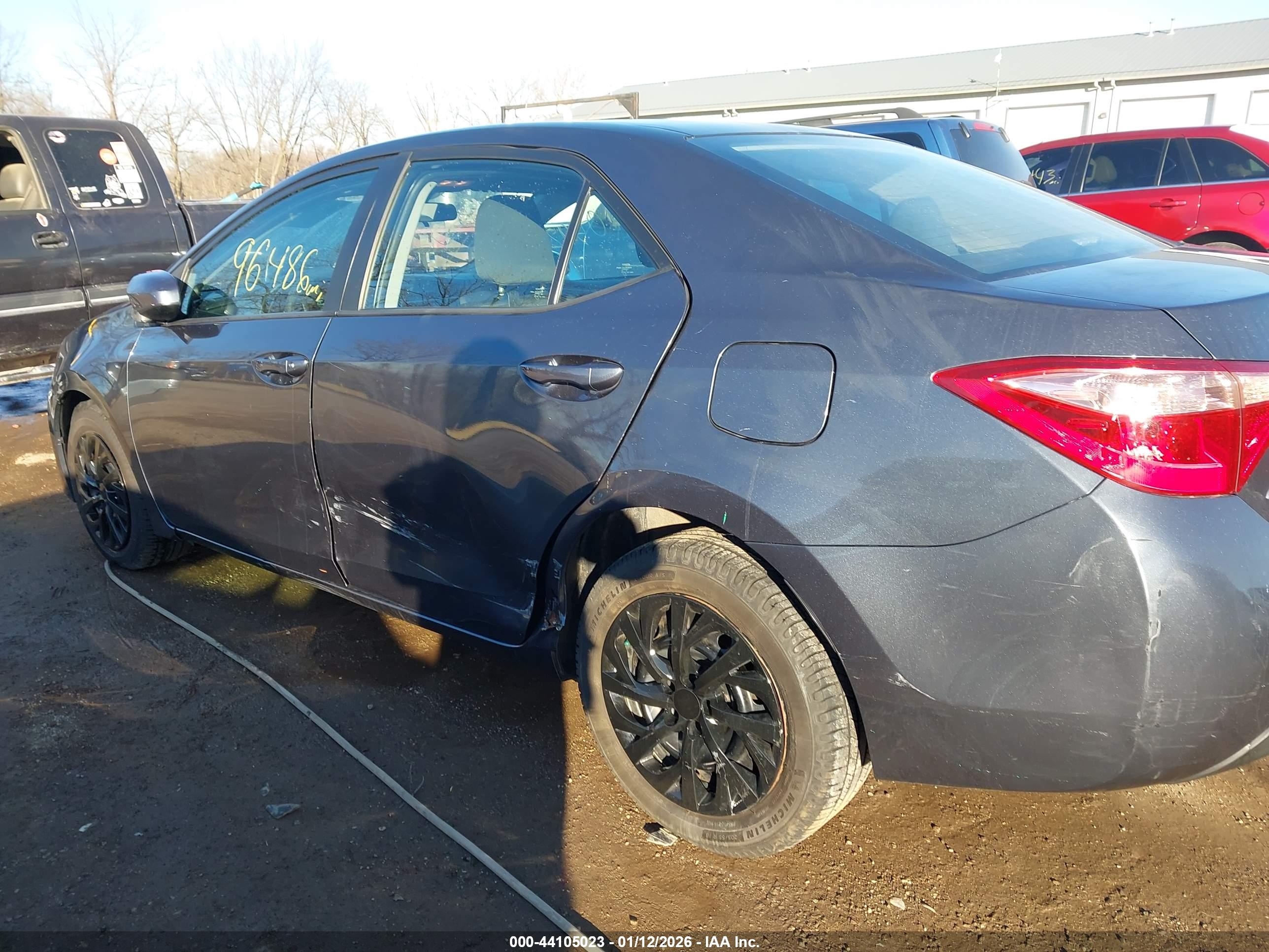 TOYOTA COROLLA image 6