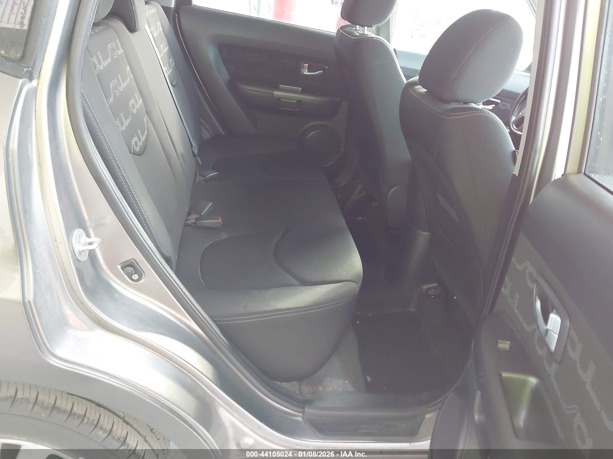 KIA SOUL image 8