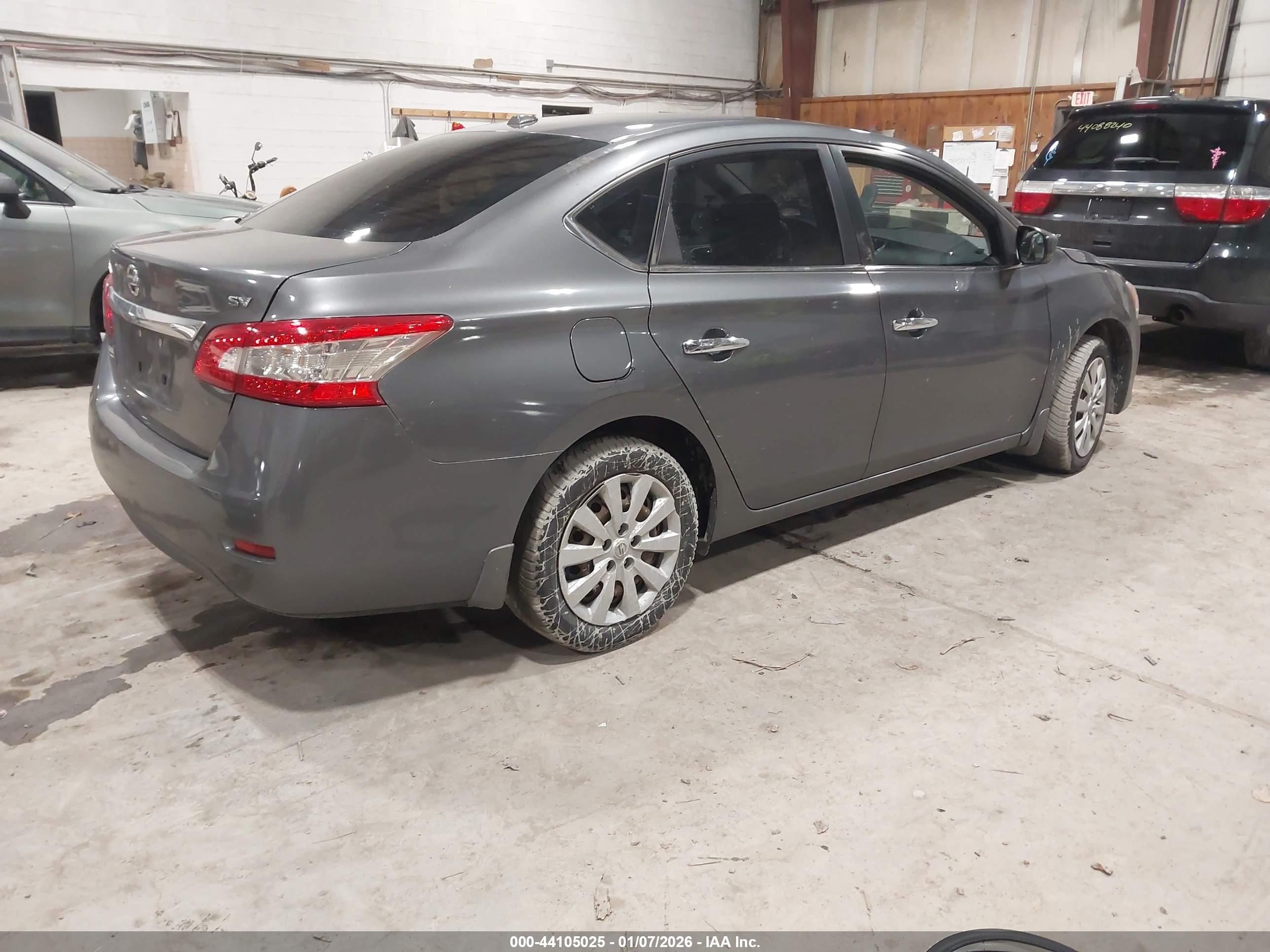 NISSAN SENTRA image 4