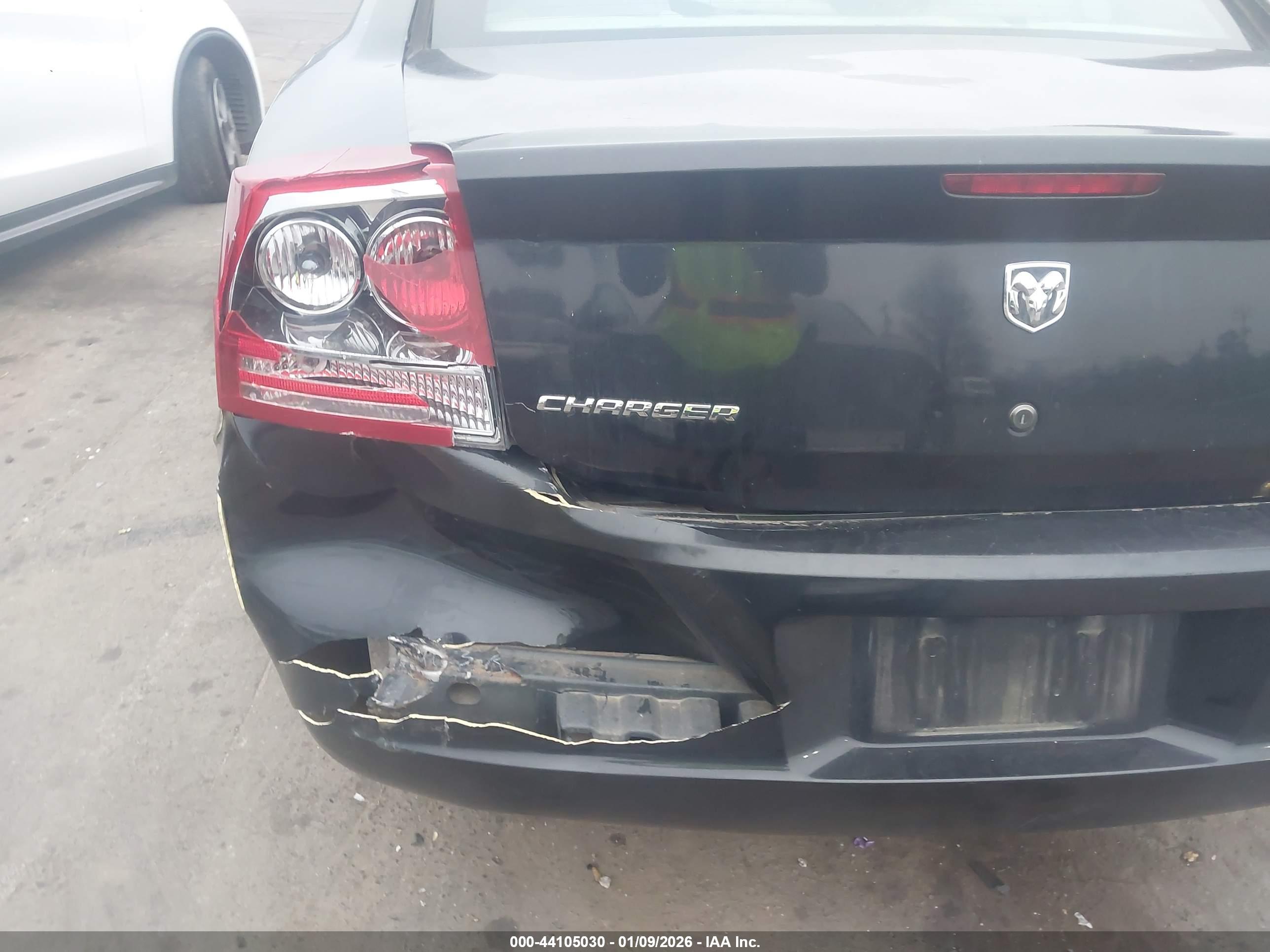 DODGE CHARGER image 6