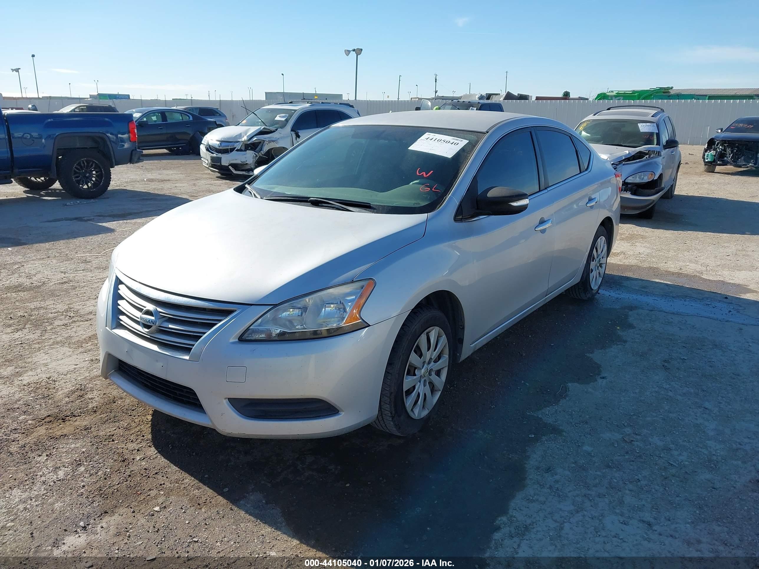 NISSAN SENTRA image 2