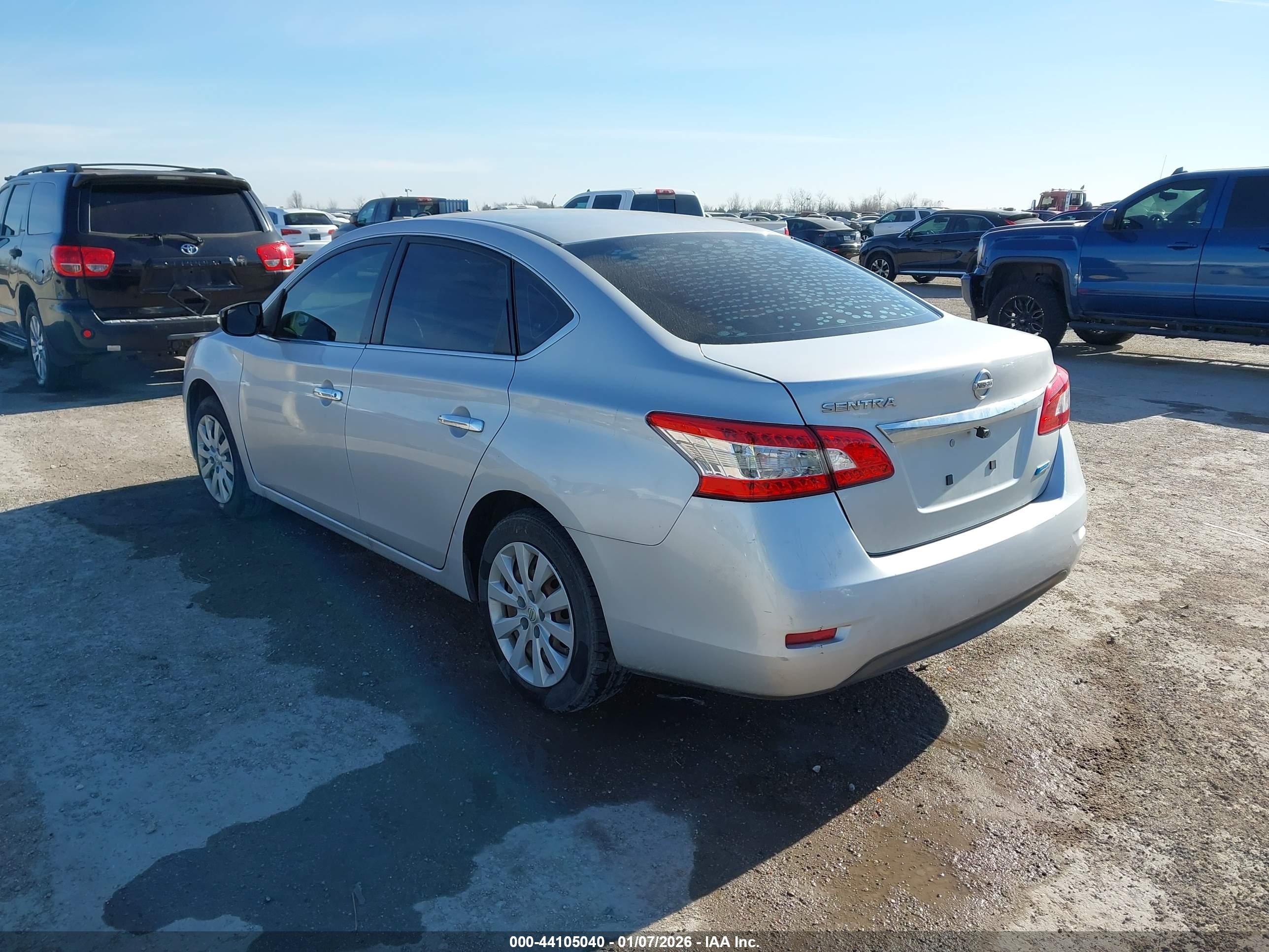 NISSAN SENTRA image 3