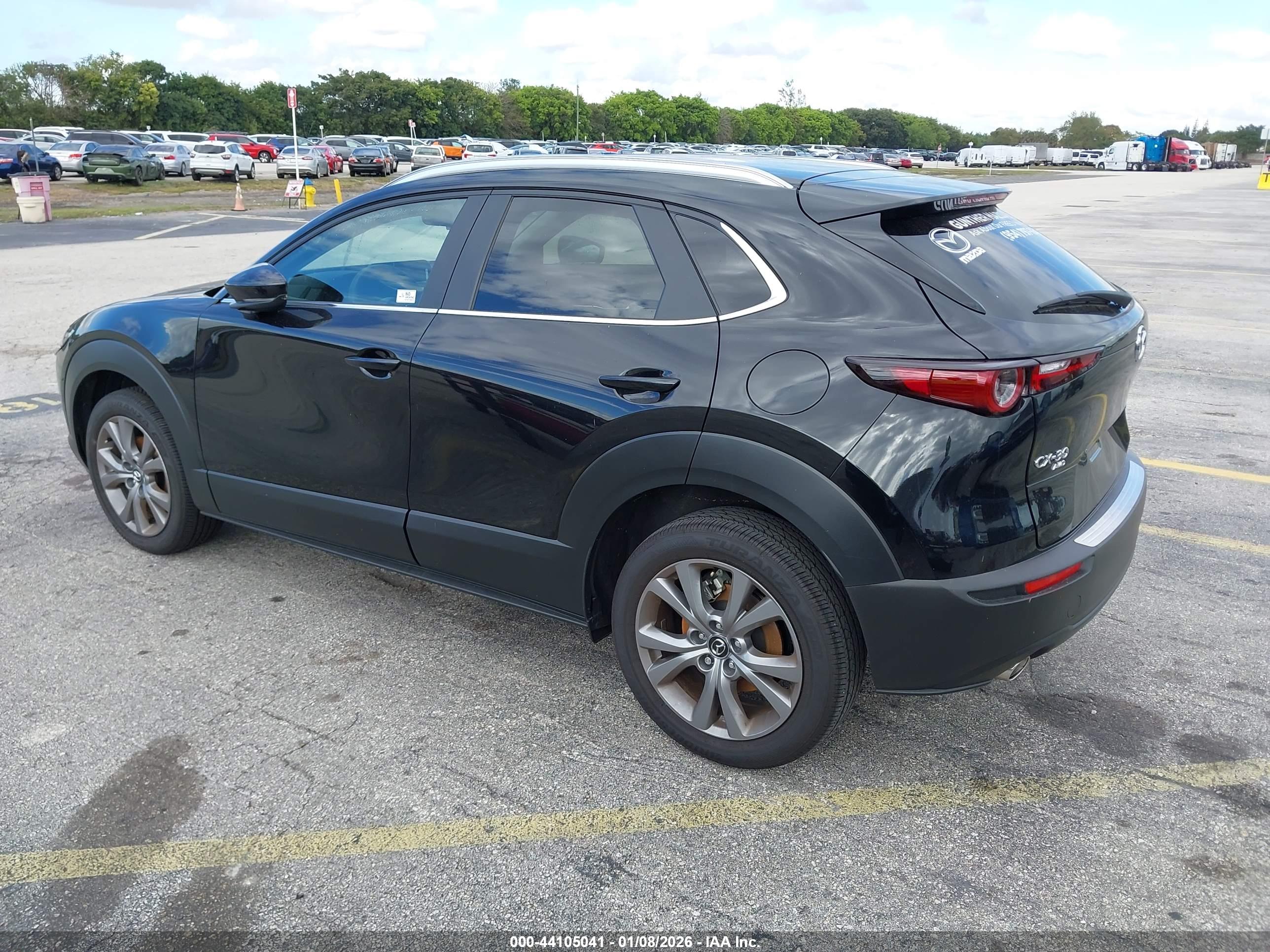MAZDA CX-30 image 3