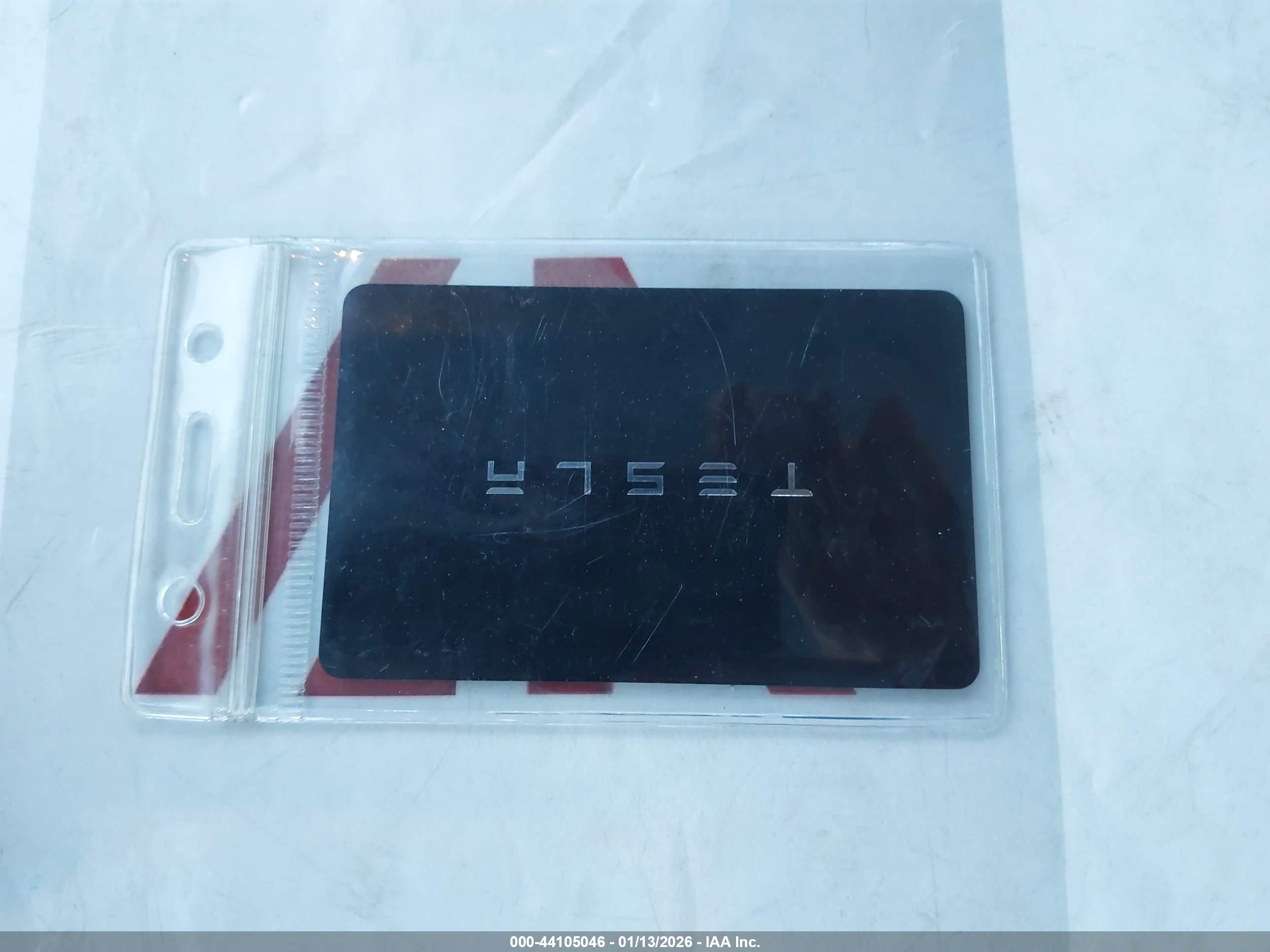 TESLA MODEL image 11