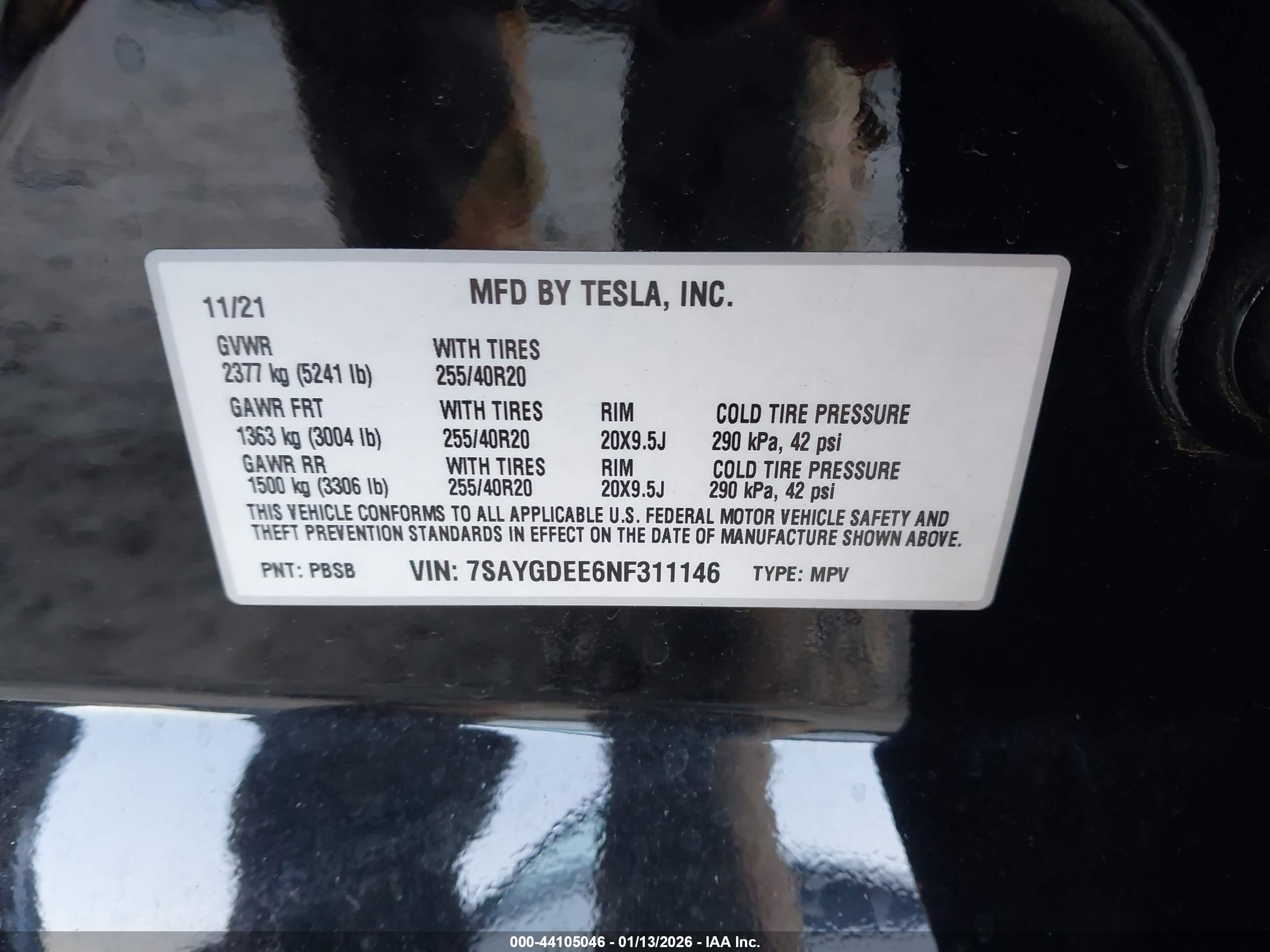 TESLA MODEL image 9