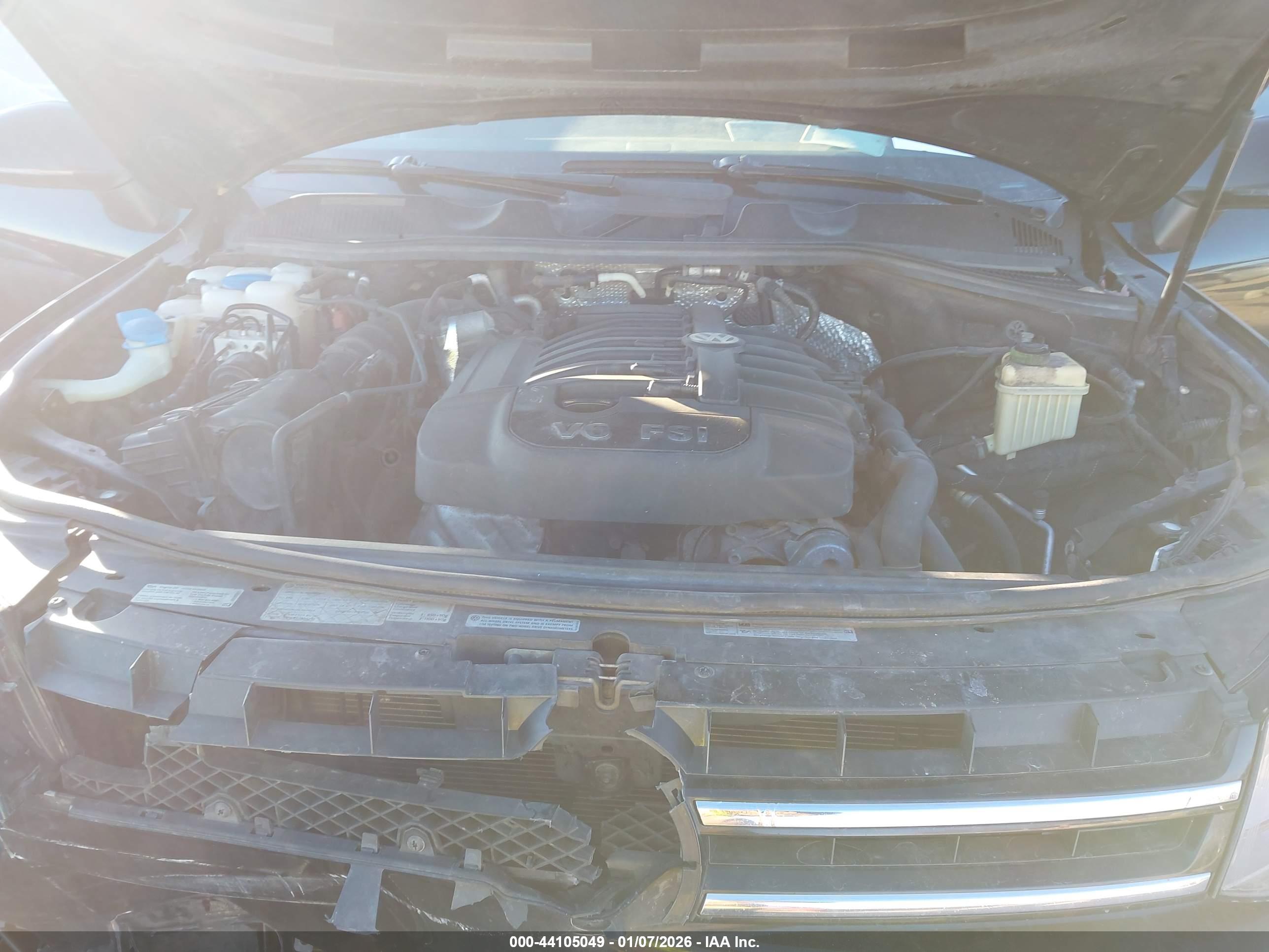 VOLKSWAGEN TOUAREG image 10