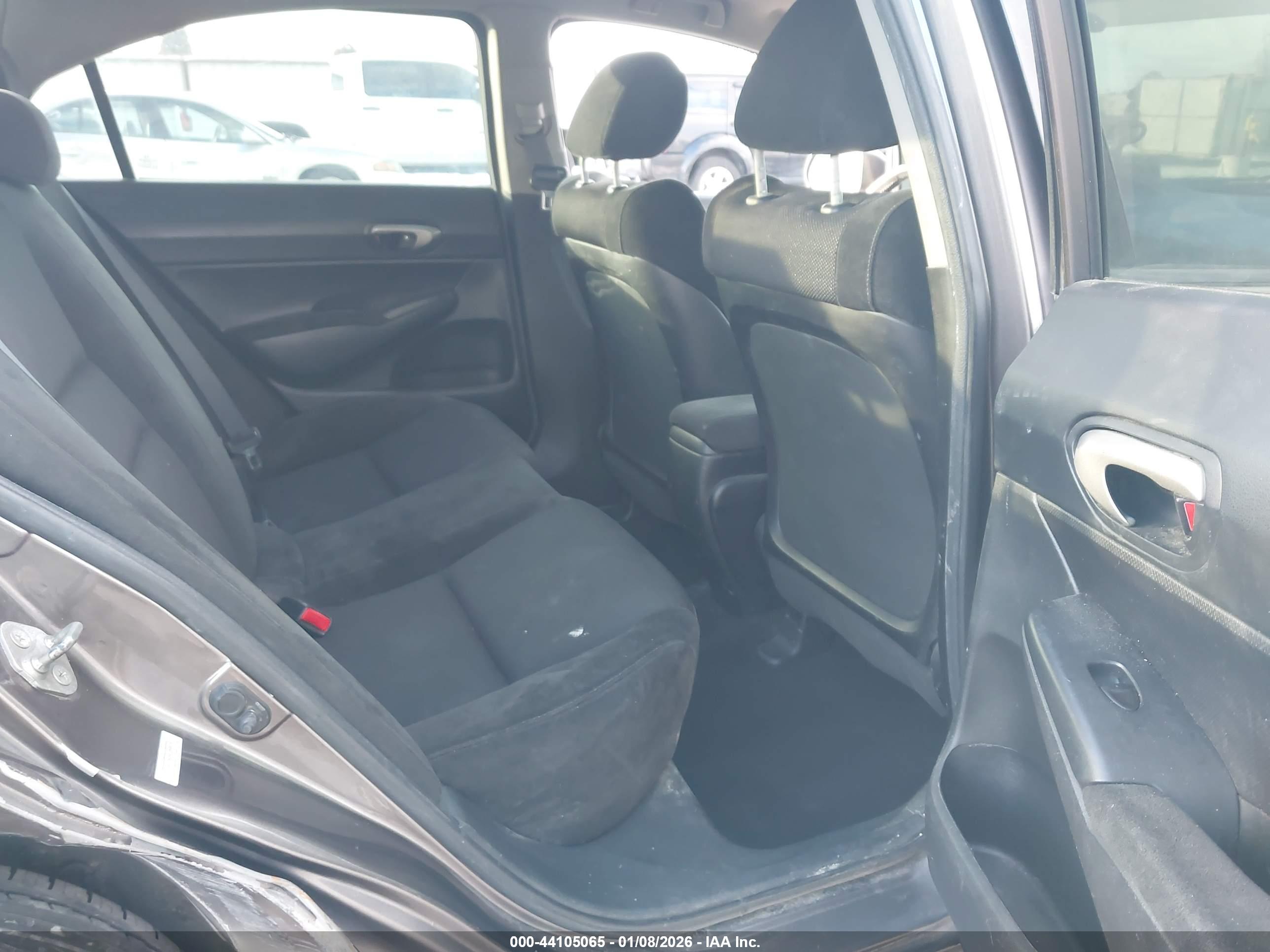 HONDA CIVIC image 8
