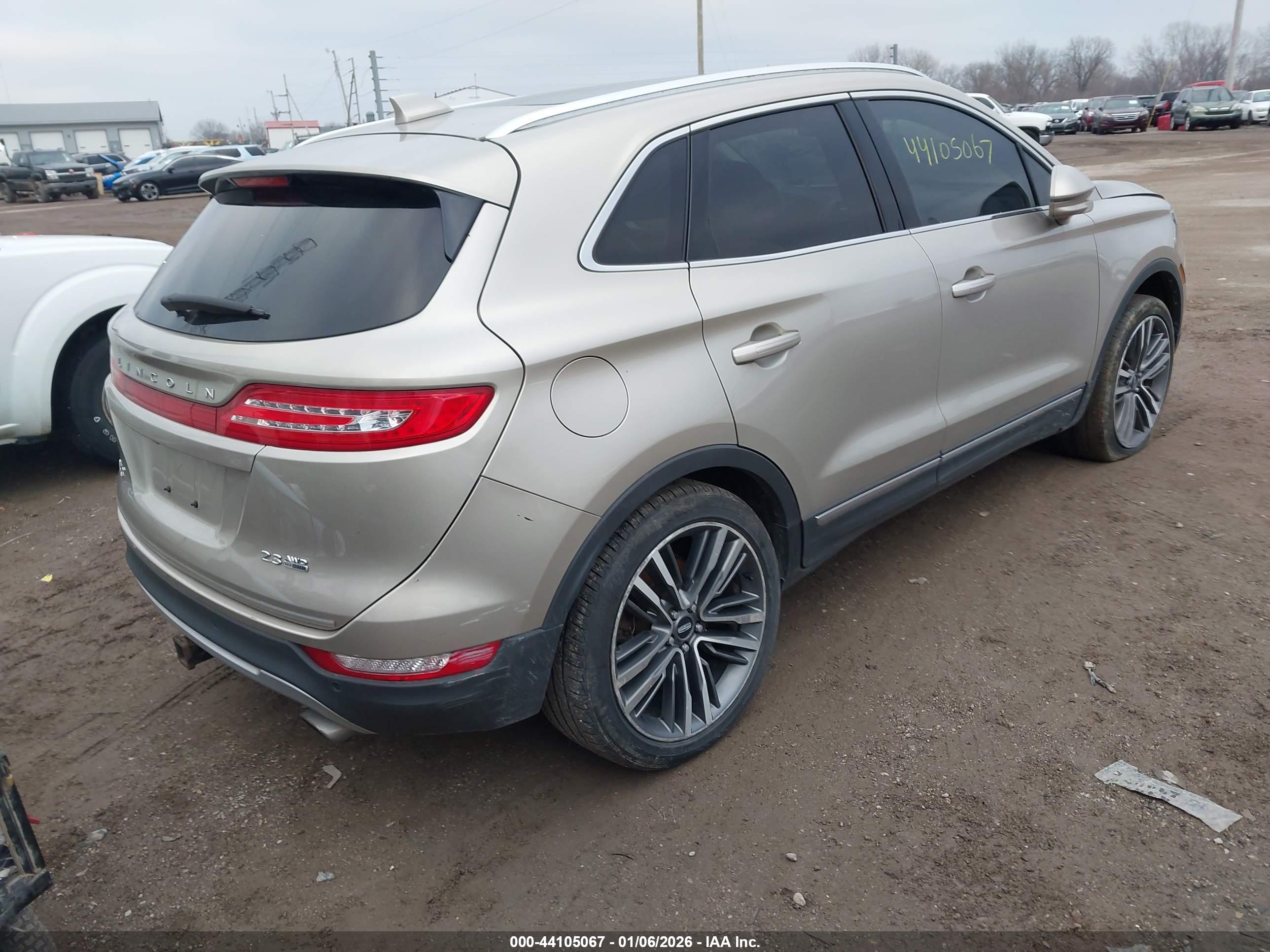 LINCOLN MKC image 4