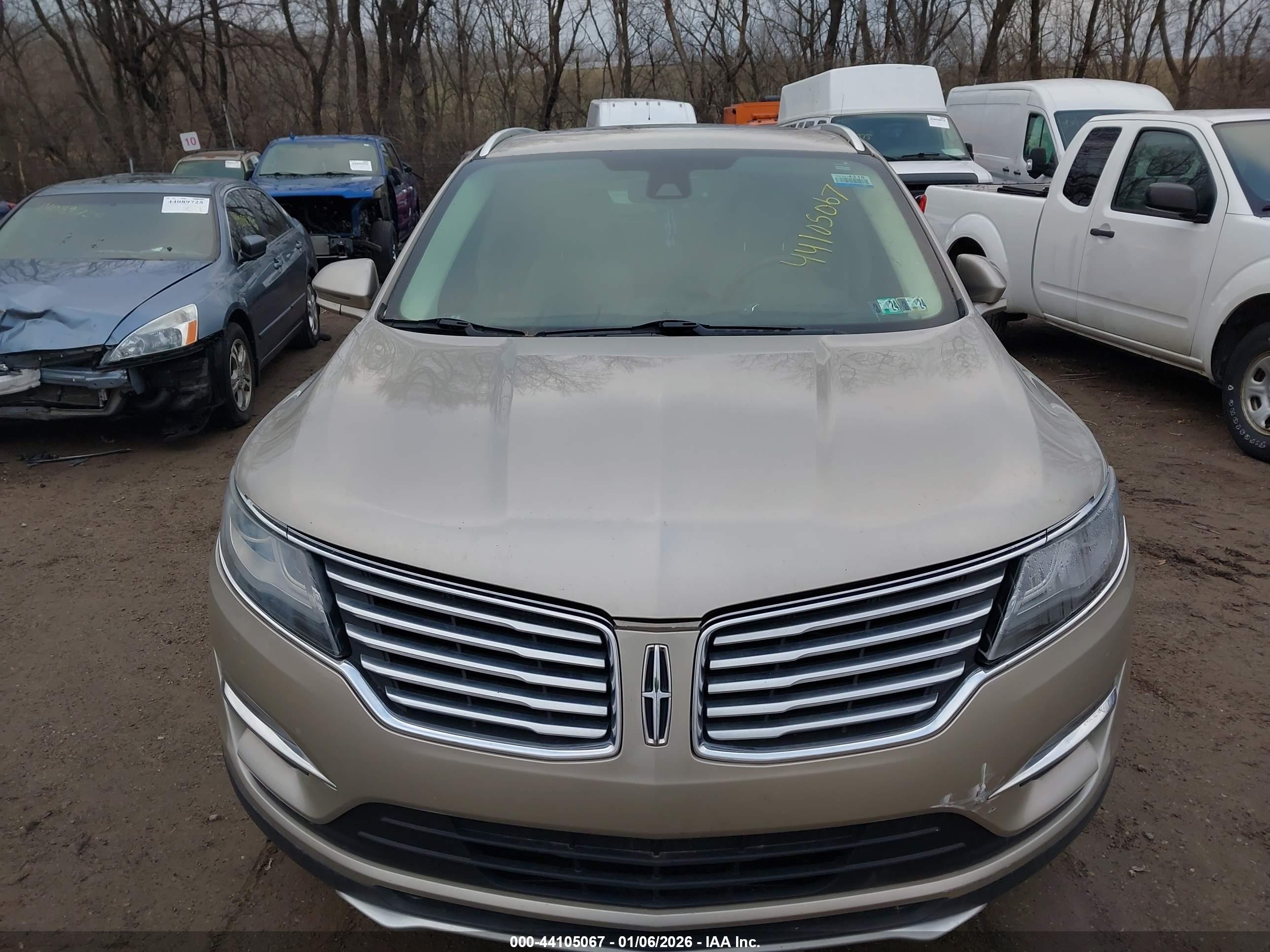 LINCOLN MKC image 6