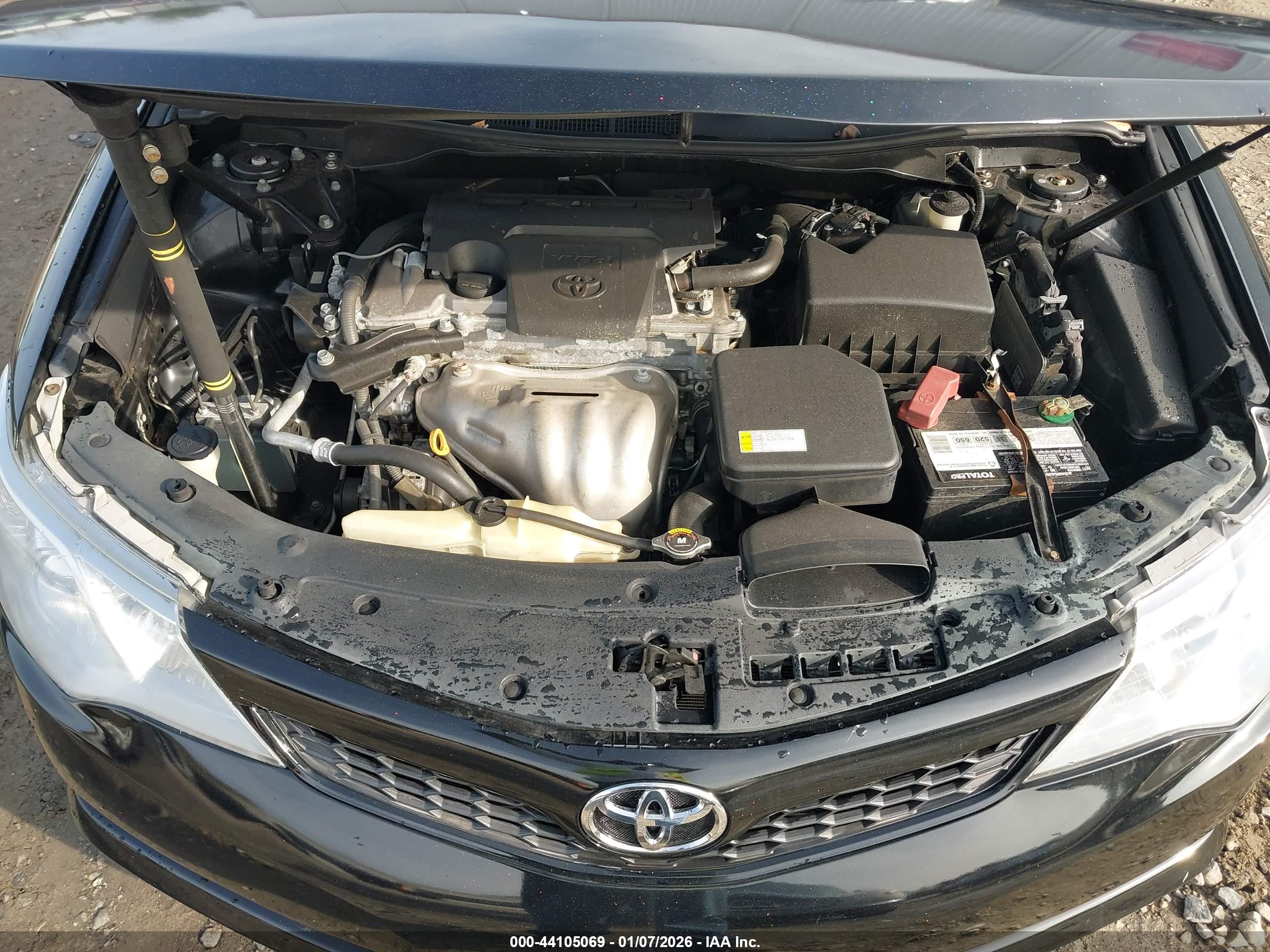 TOYOTA CAMRY image 10
