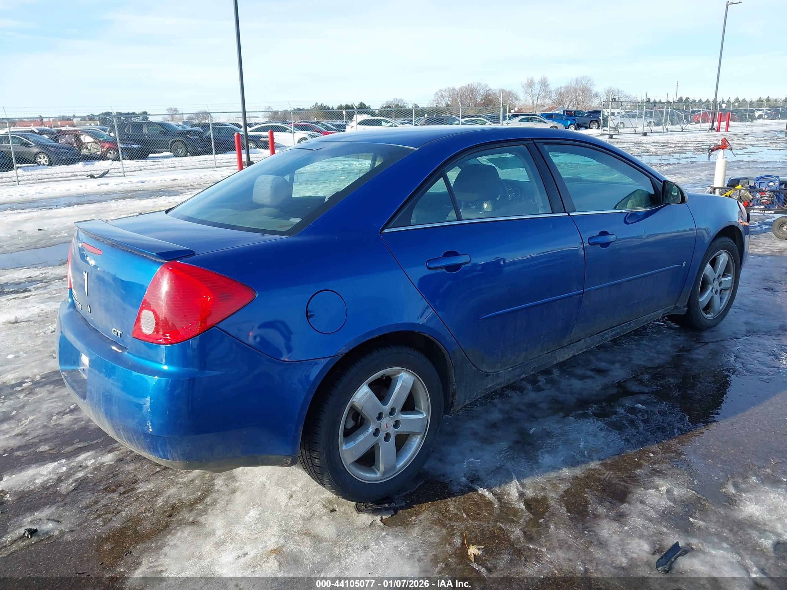 PONTIAC G6 image 4