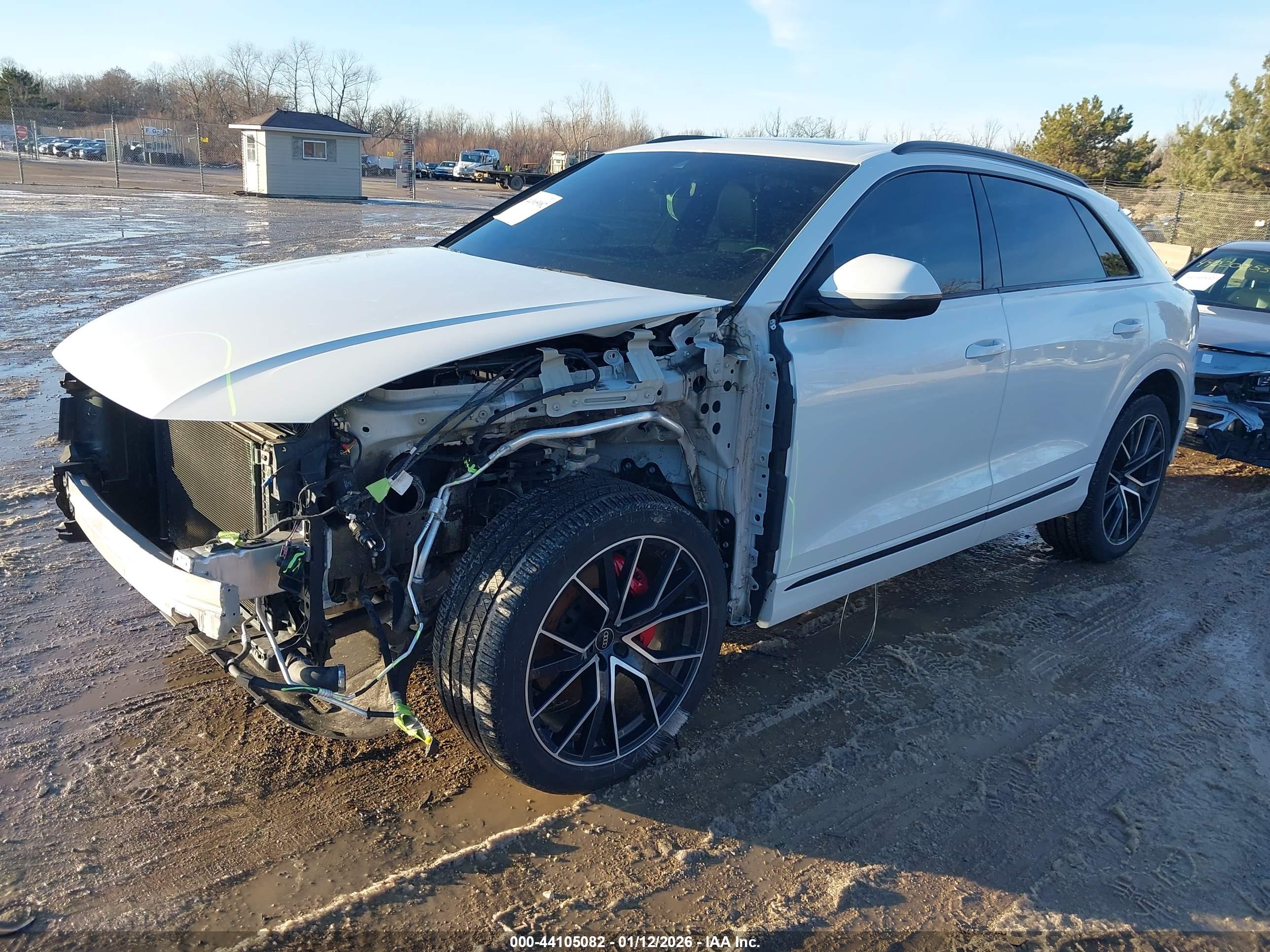 AUDI Q8 image 2