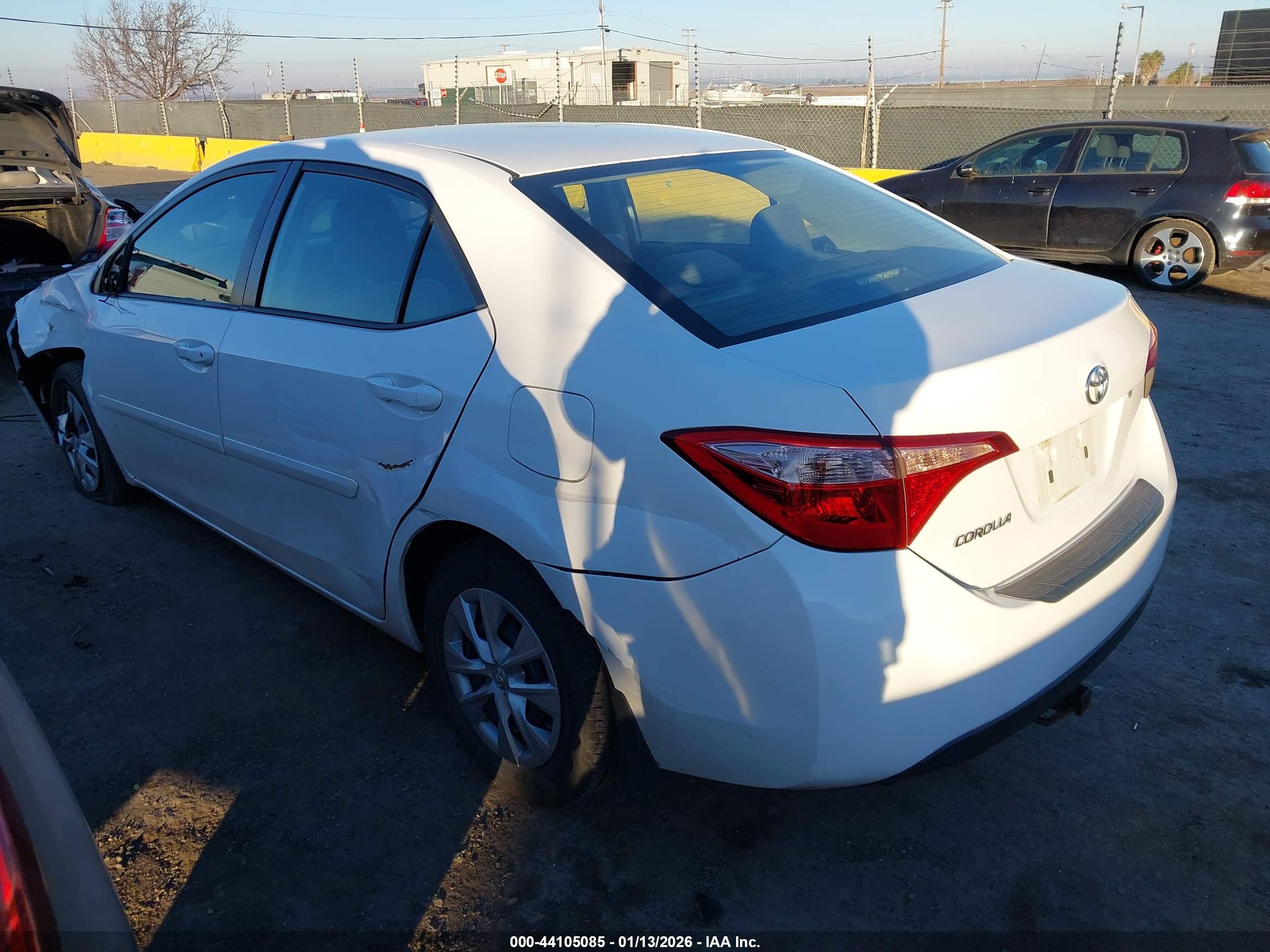 TOYOTA COROLLA image 3