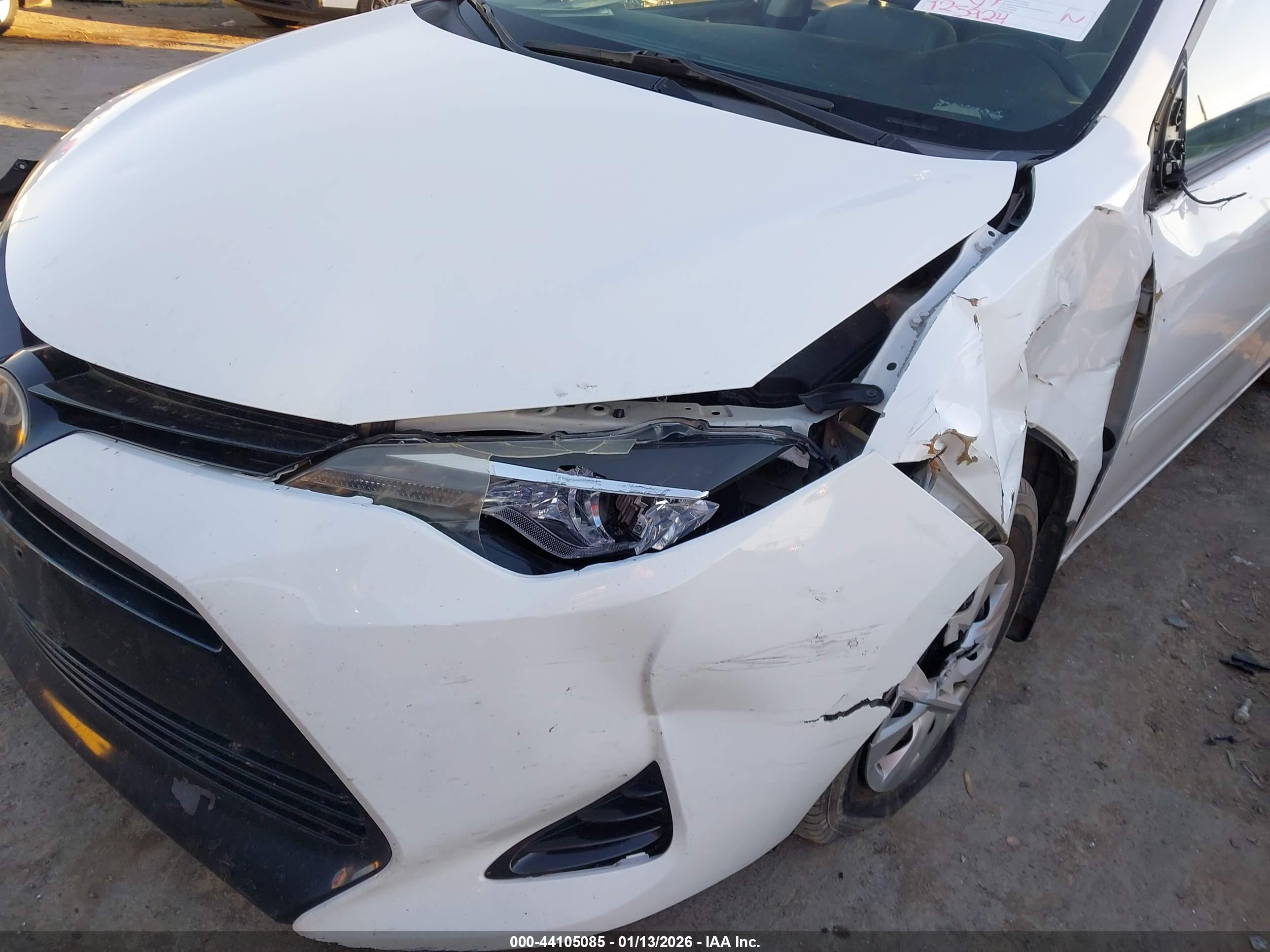 TOYOTA COROLLA image 6