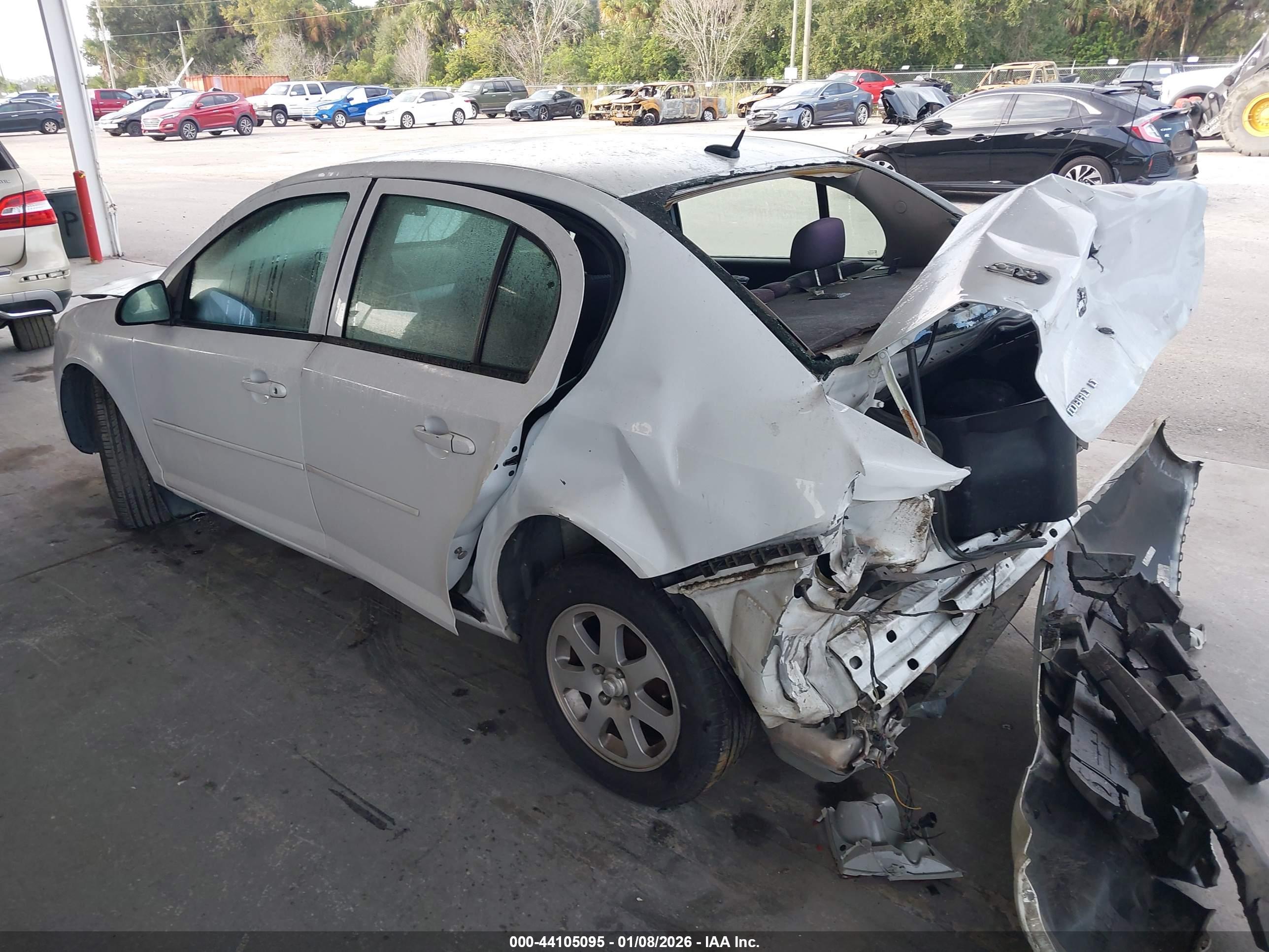 CHEVROLET COBALT image 3