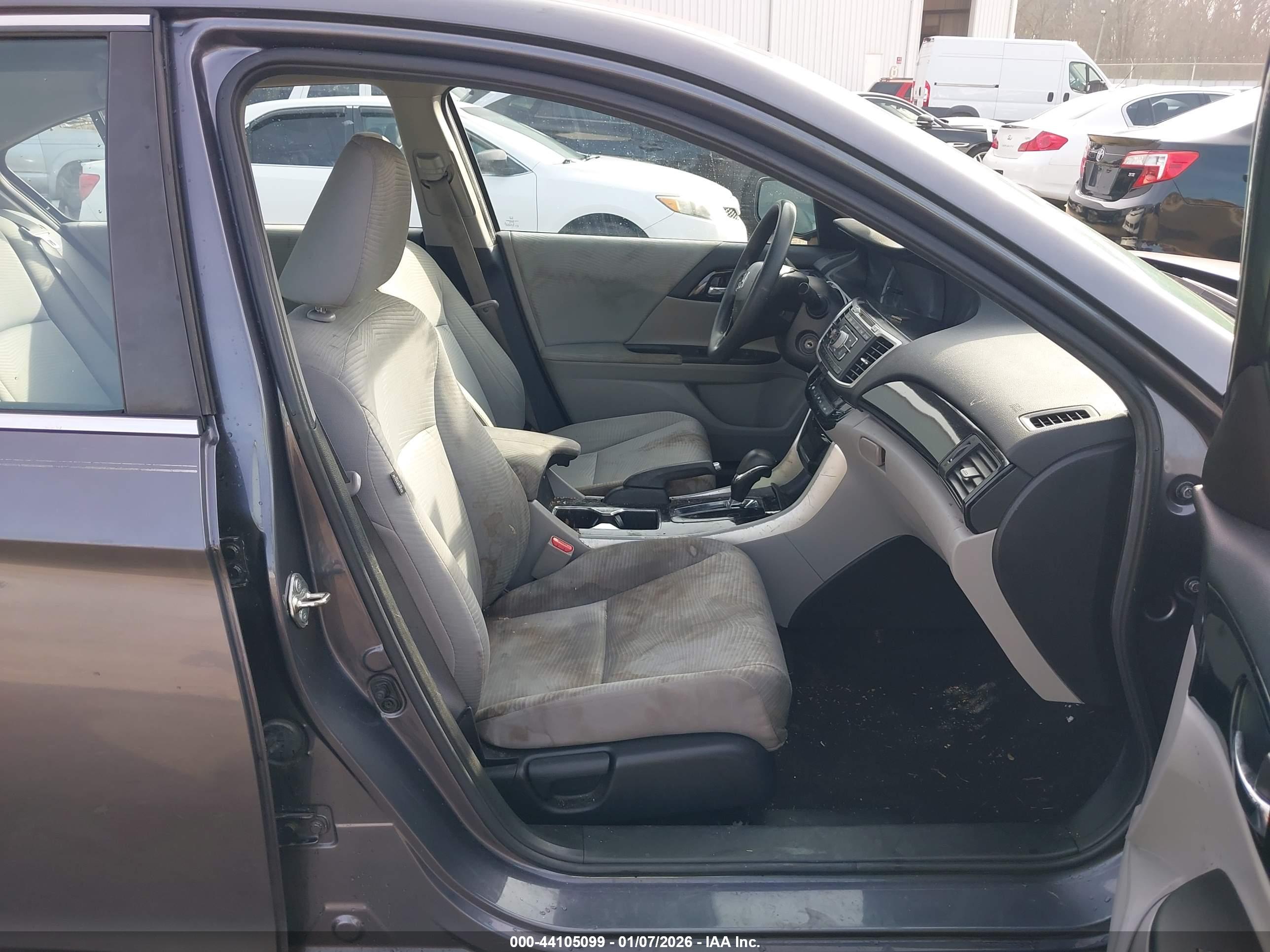 HONDA ACCORD image 5