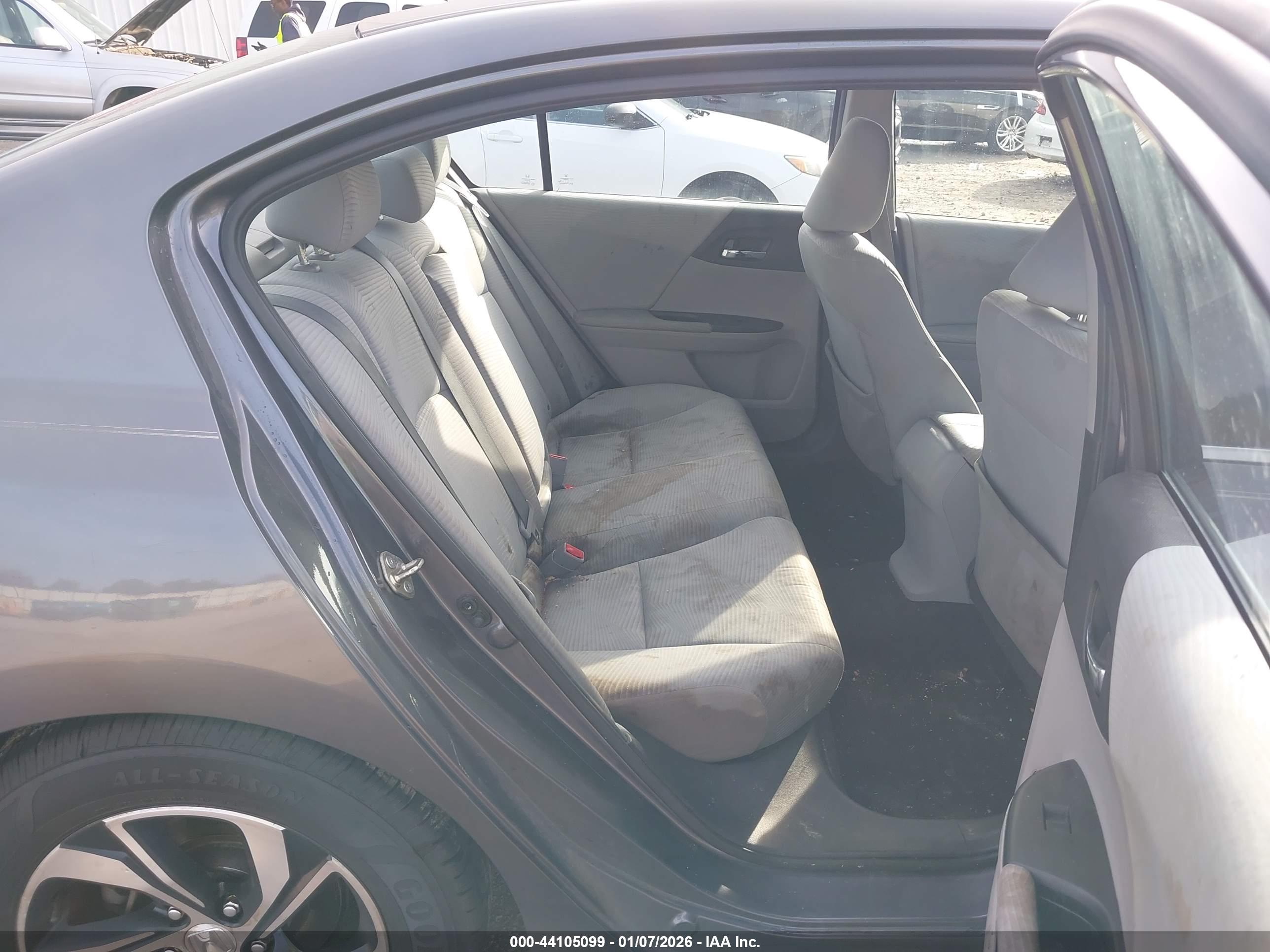 HONDA ACCORD image 8