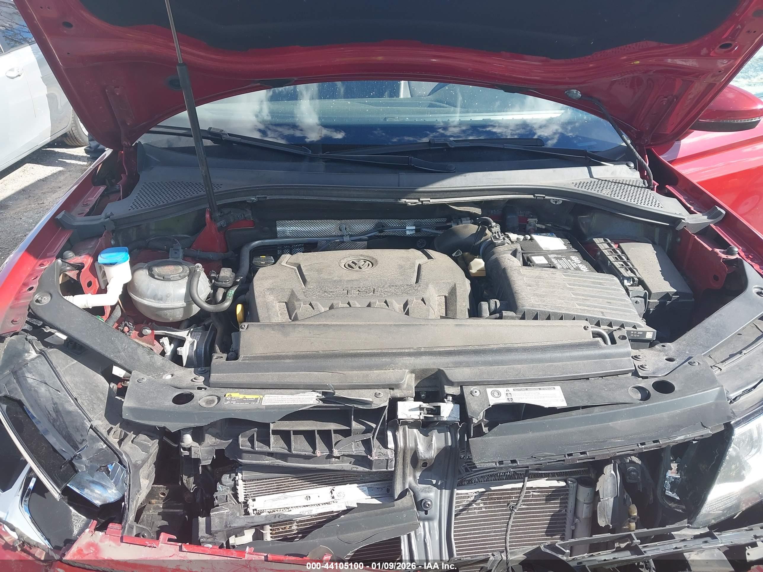 VOLKSWAGEN TIGUAN image 10