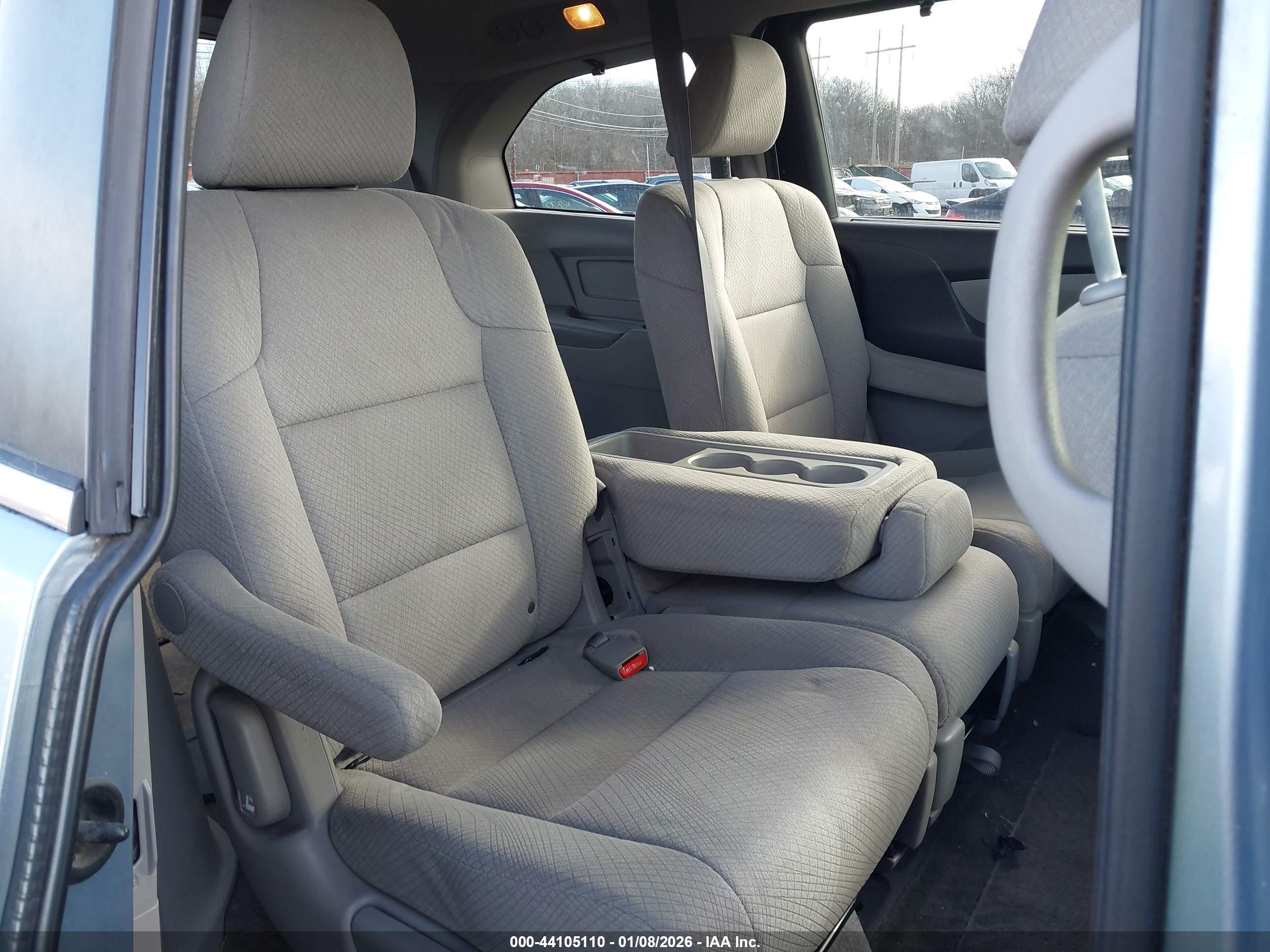 HONDA ODYSSEY image 8