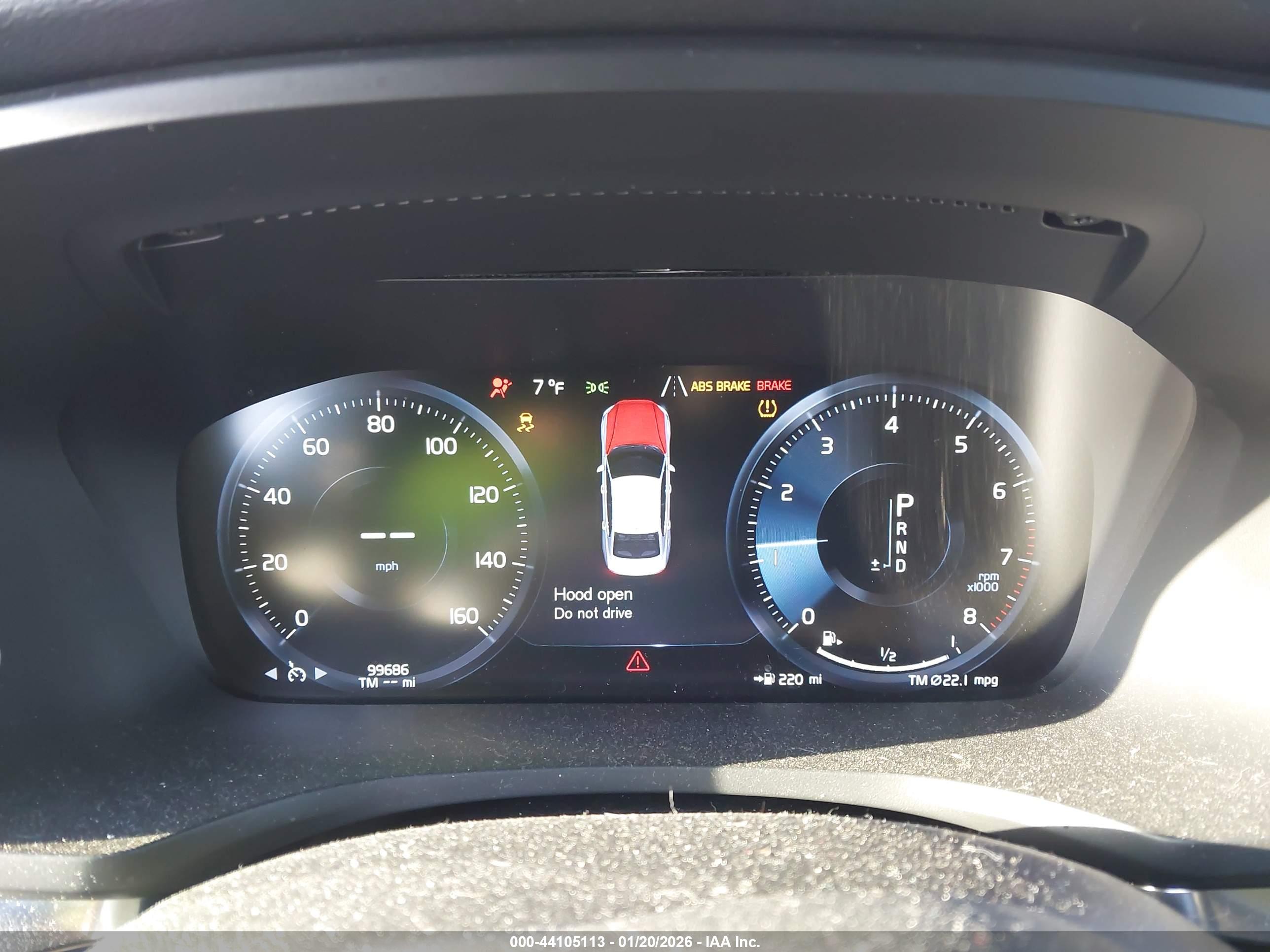 VOLVO S60 image 7