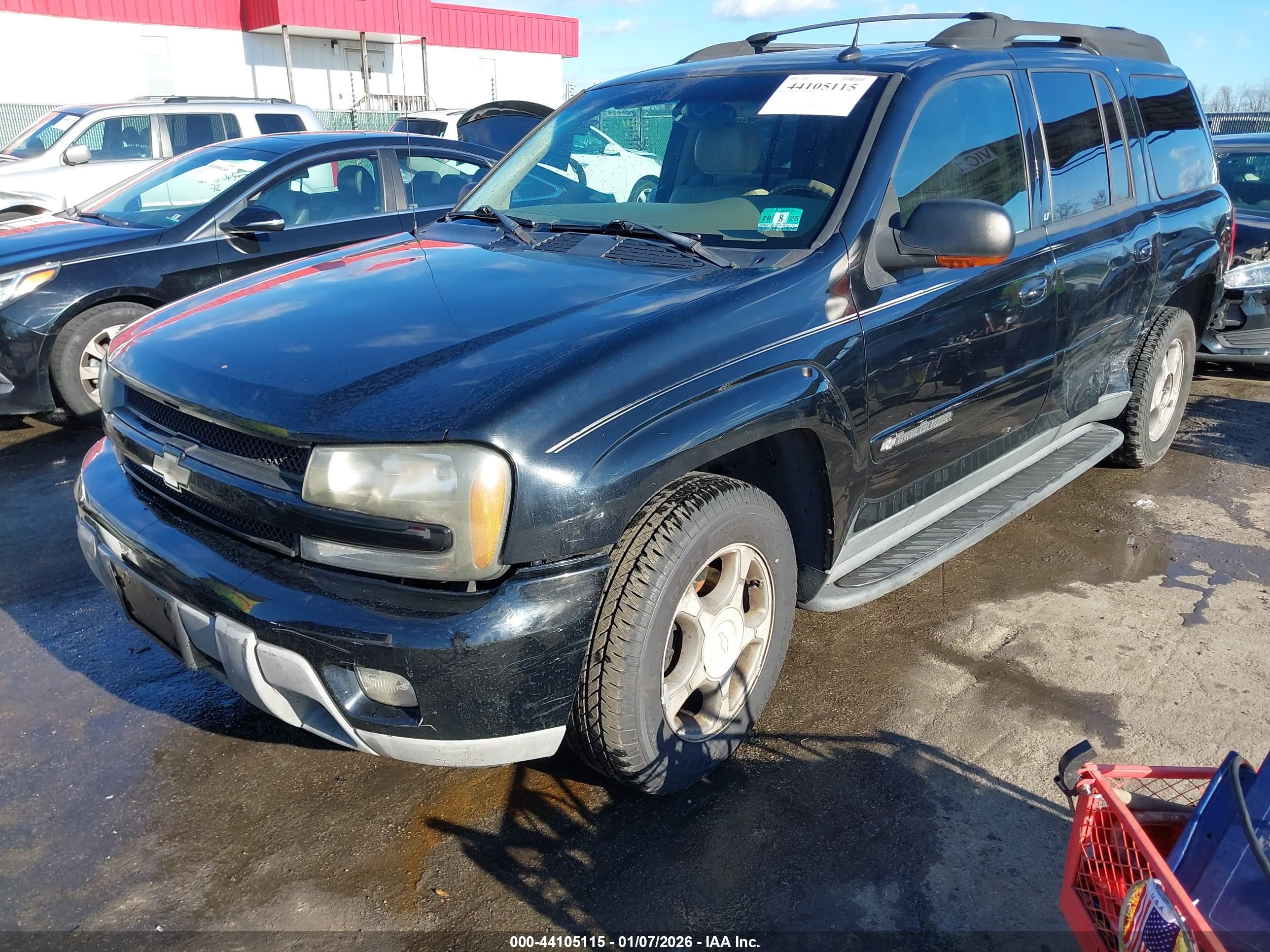 CHEVROLET TRAILBLAZER image 2