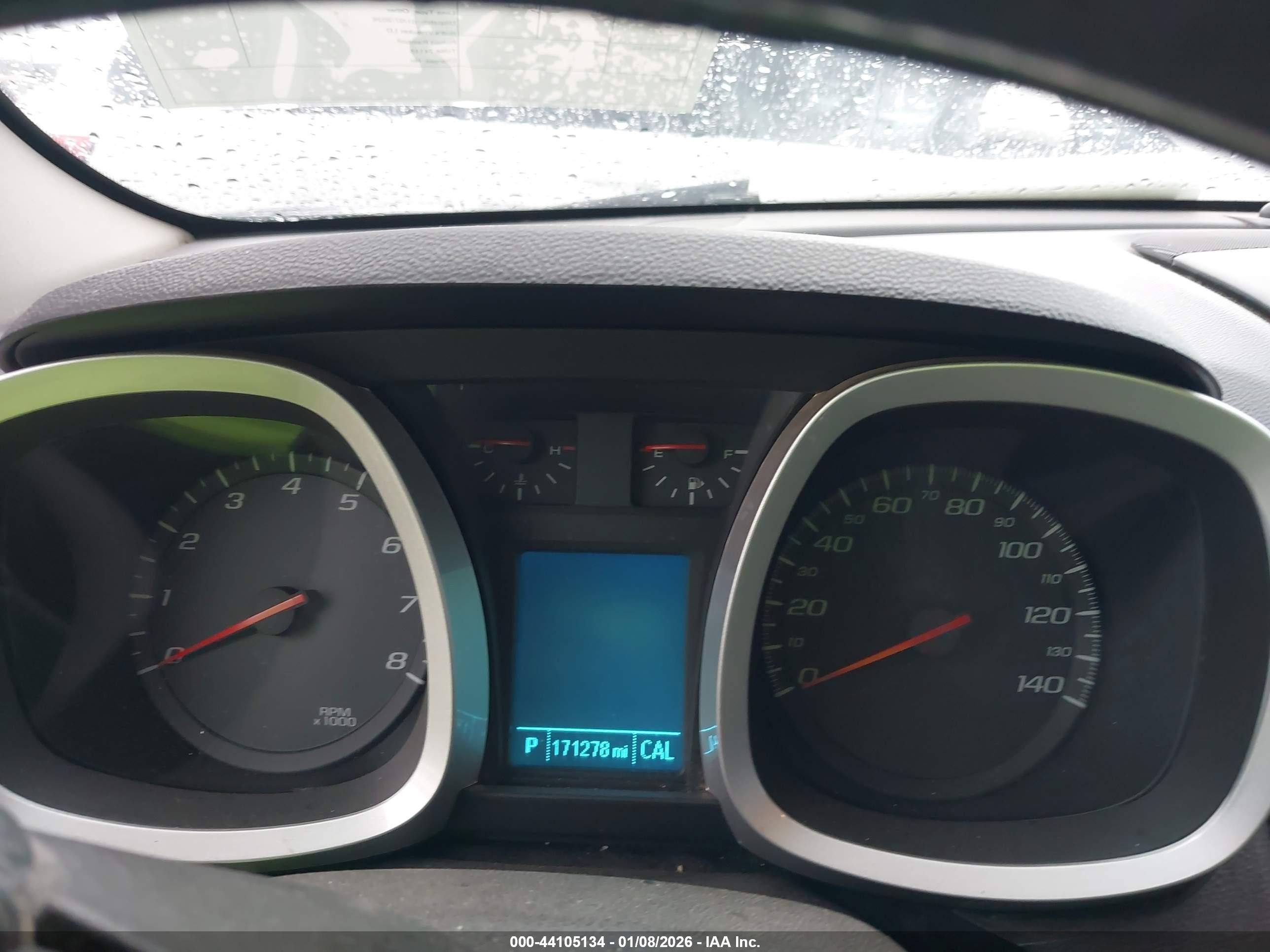 CHEVROLET EQUINOX image 7