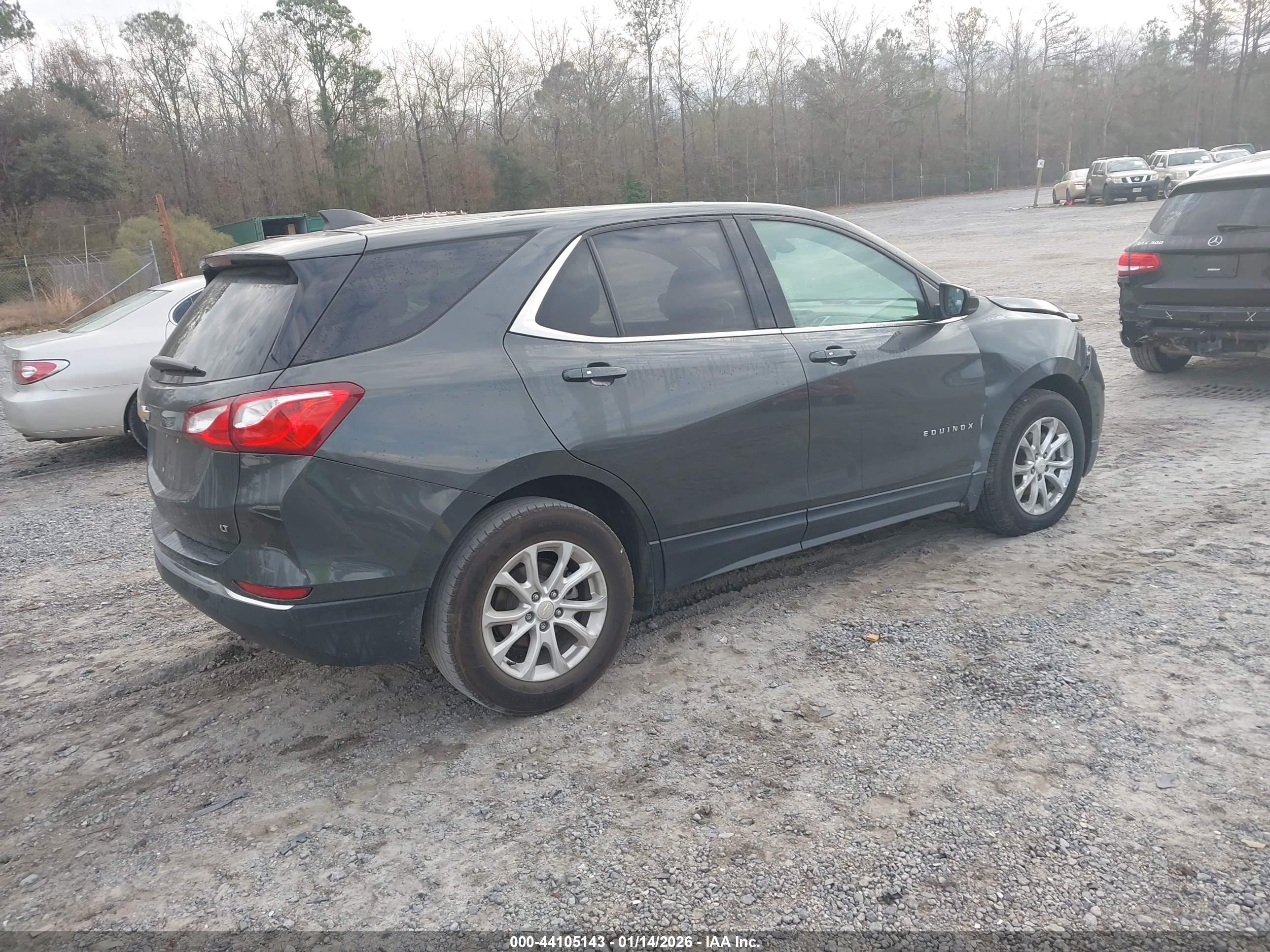 CHEVROLET EQUINOX image 4