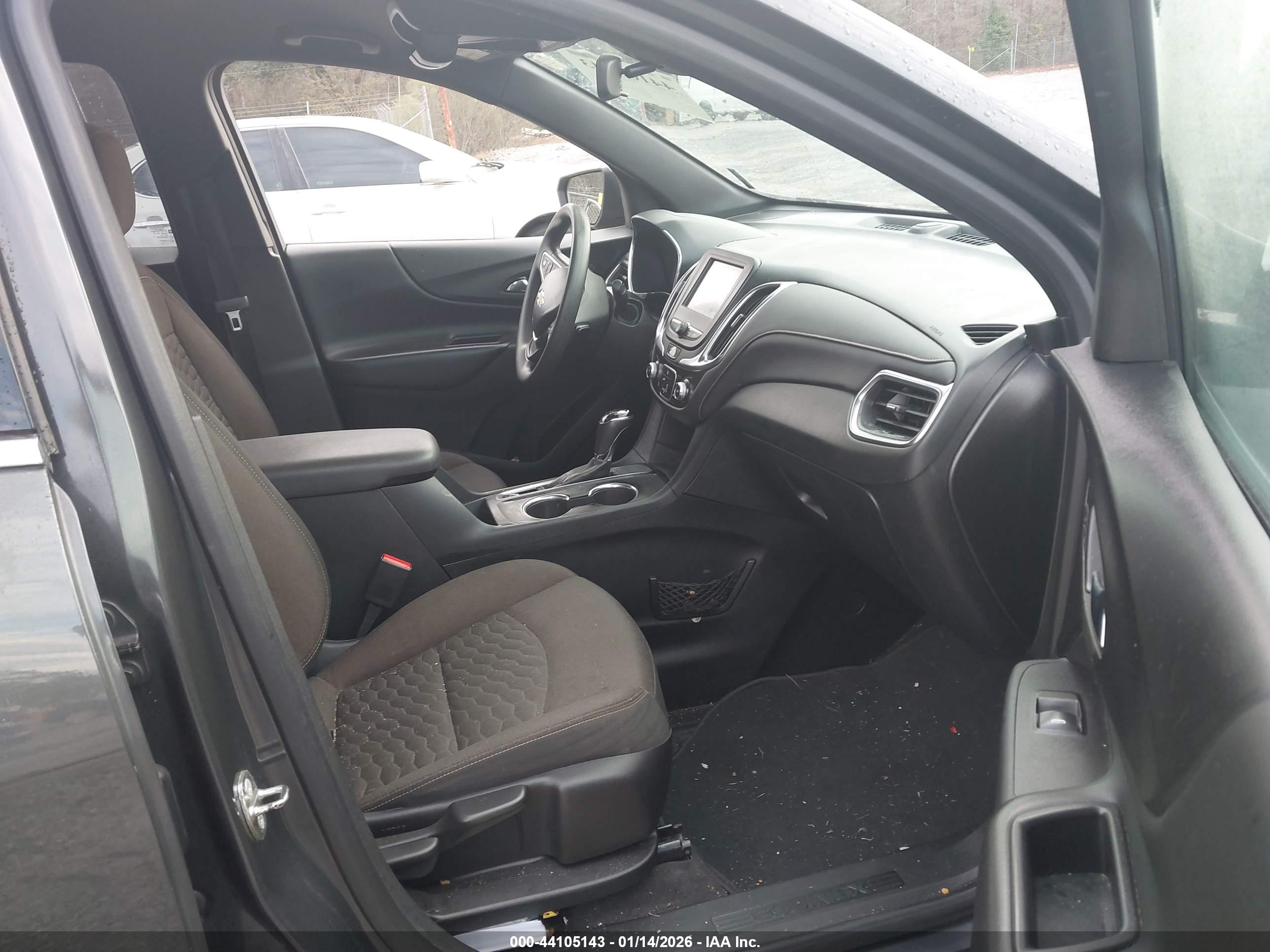 CHEVROLET EQUINOX image 5