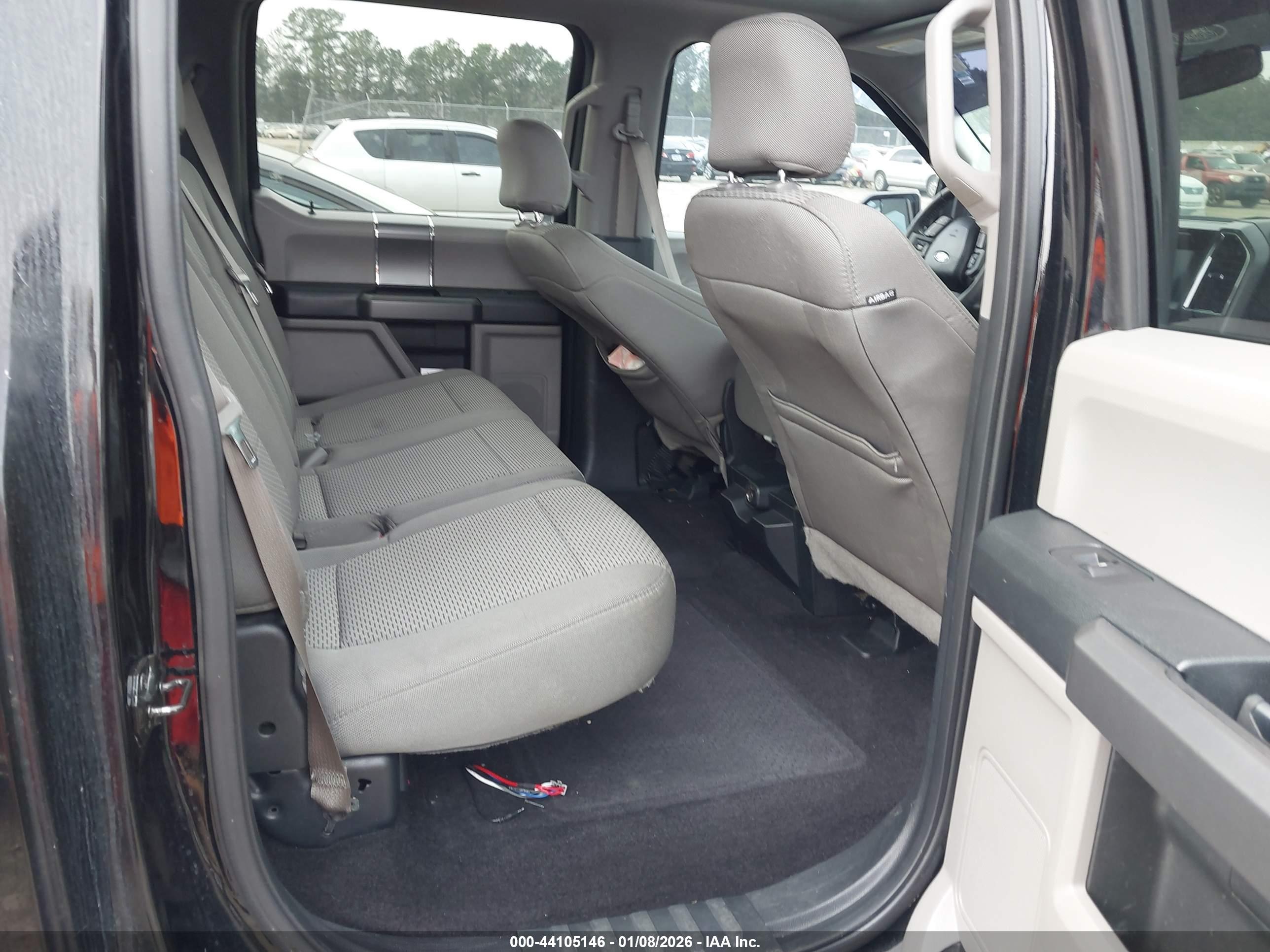 FORD F-150 image 8