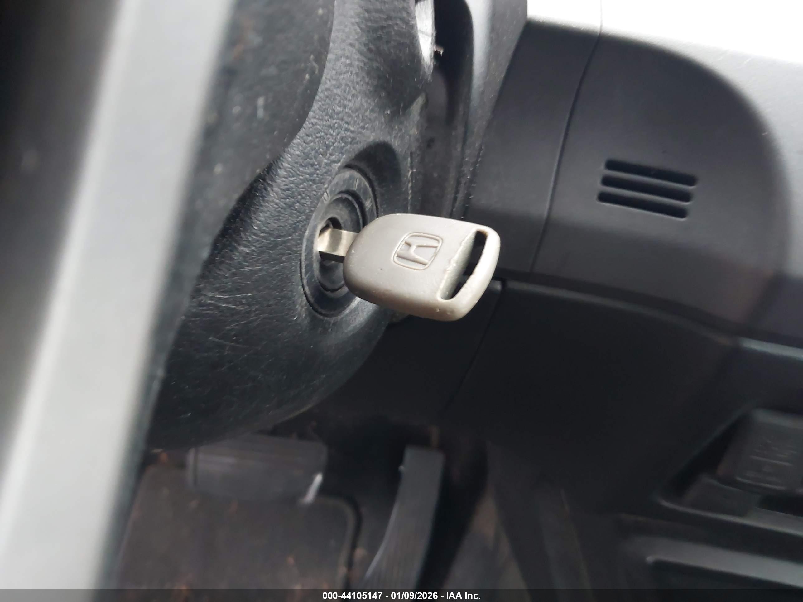HONDA CIVIC image 11
