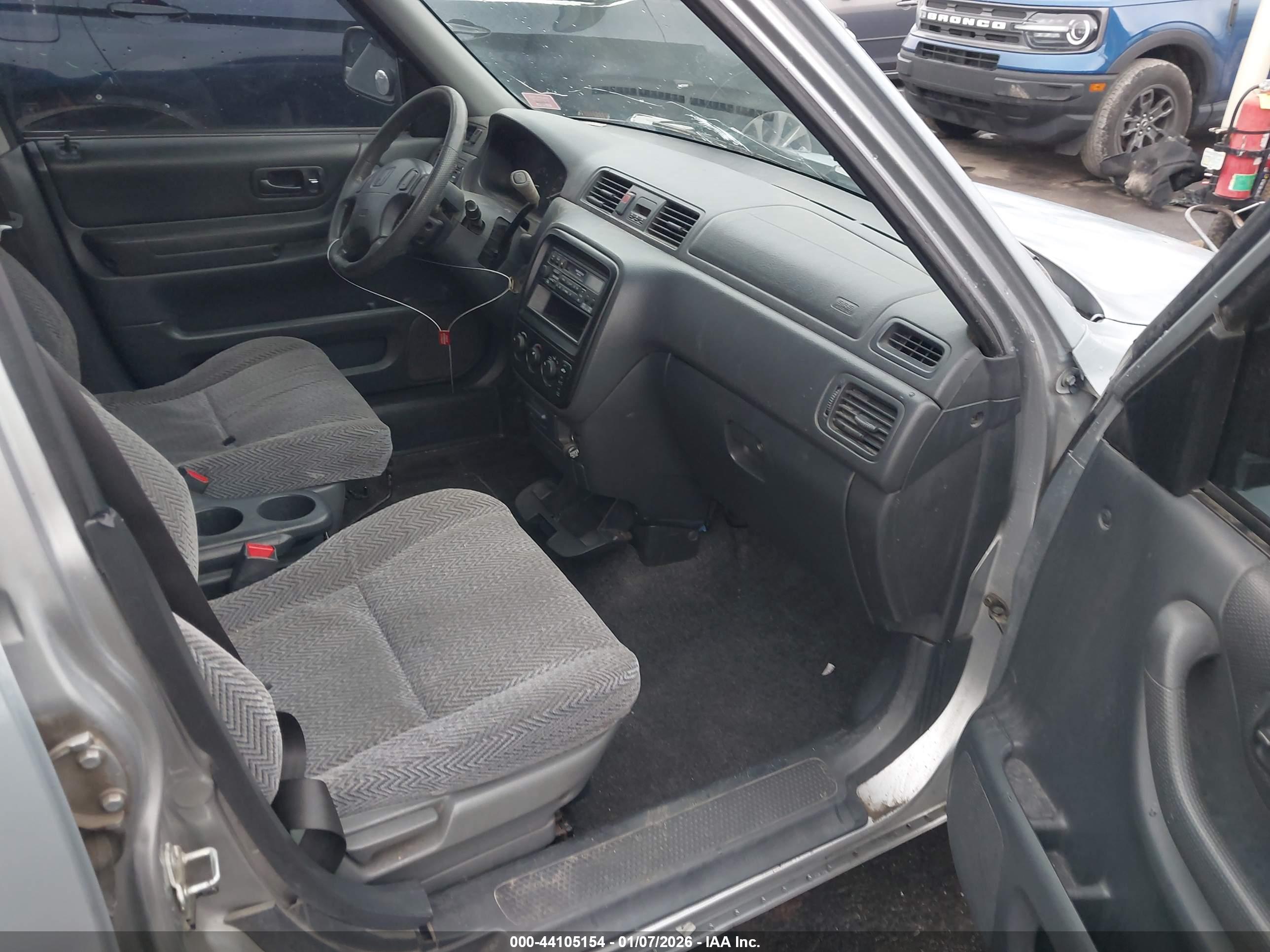 HONDA CR-V image 5
