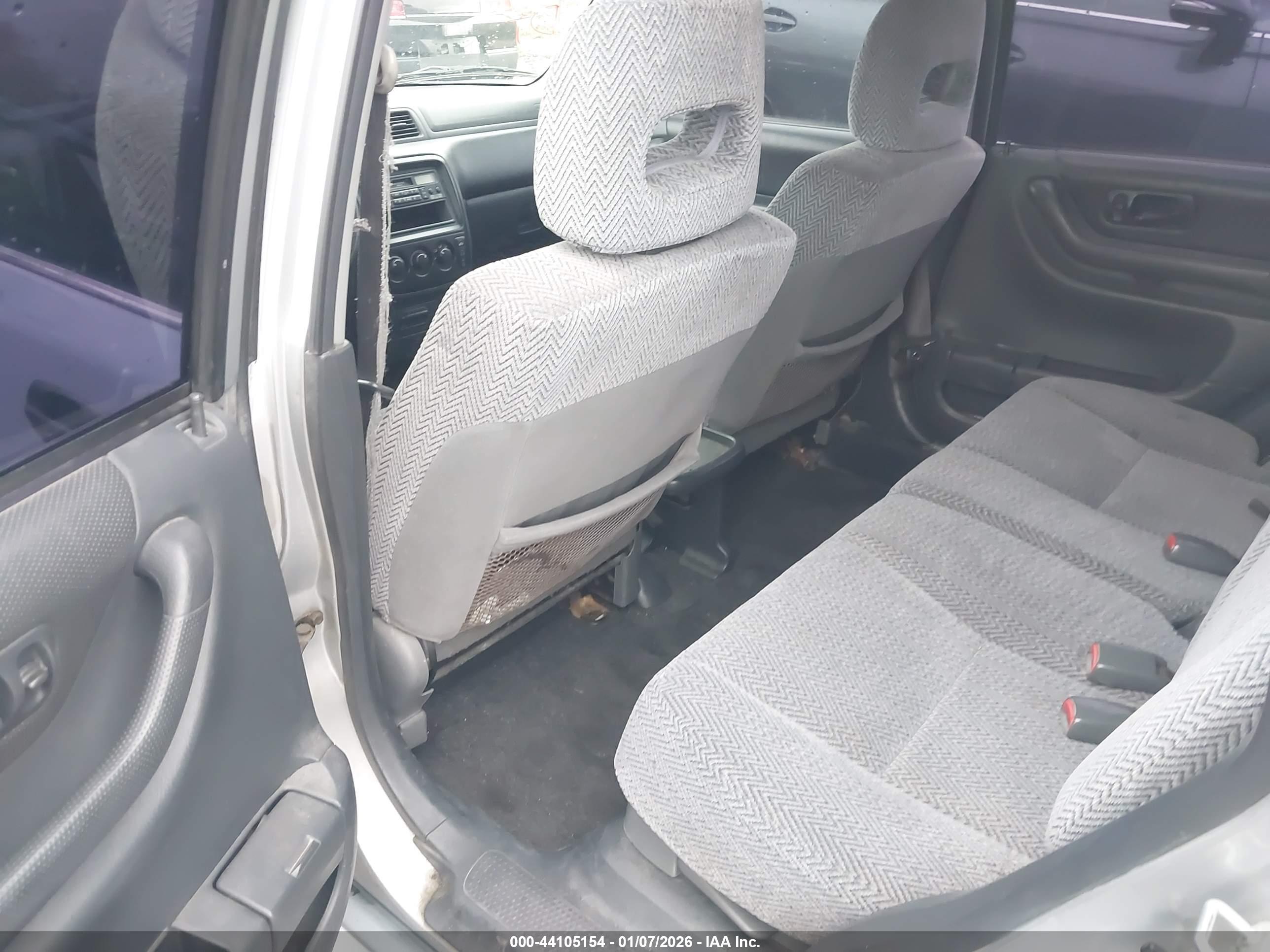 HONDA CR-V image 8