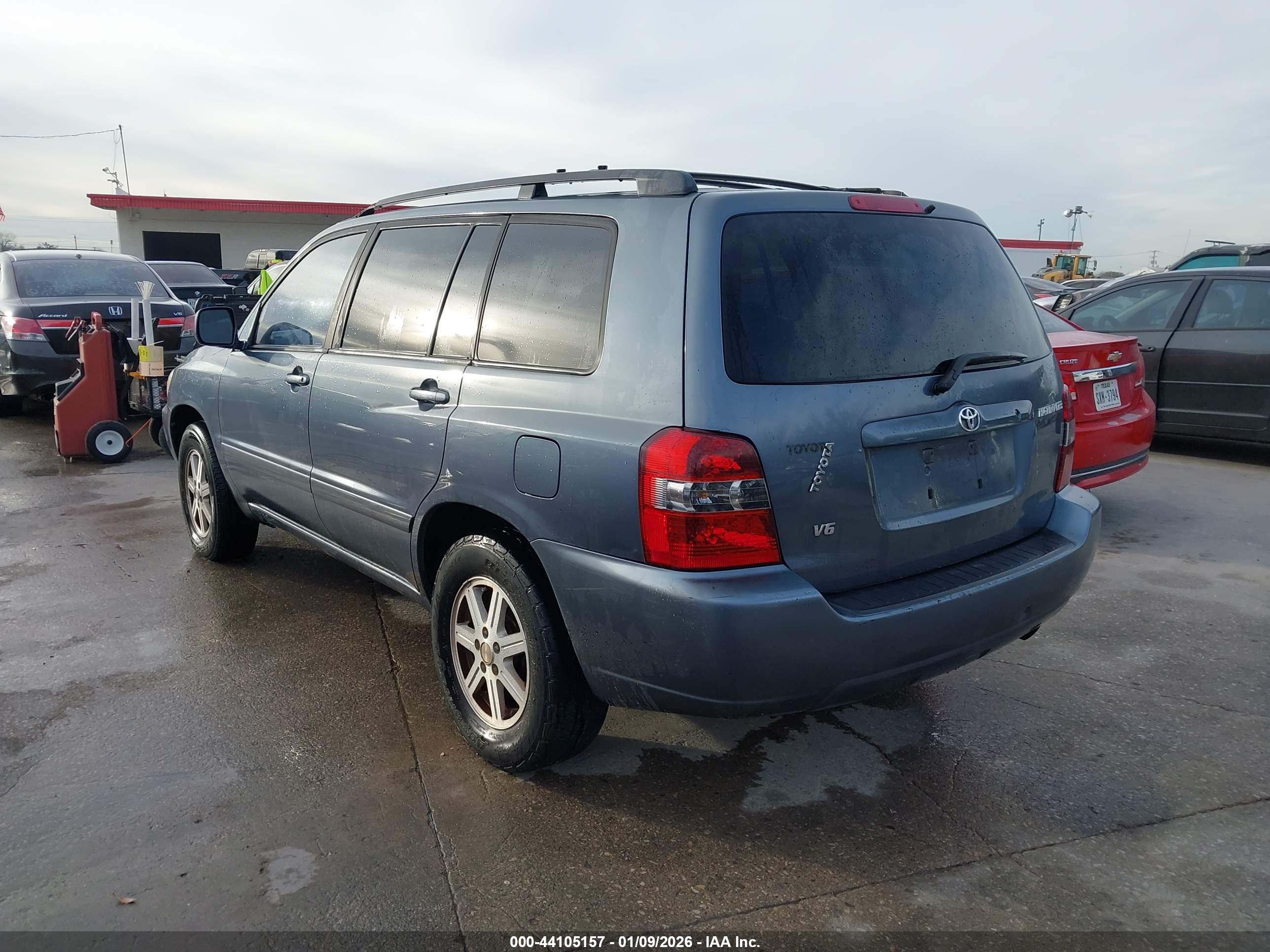 TOYOTA HIGHLANDER image 3
