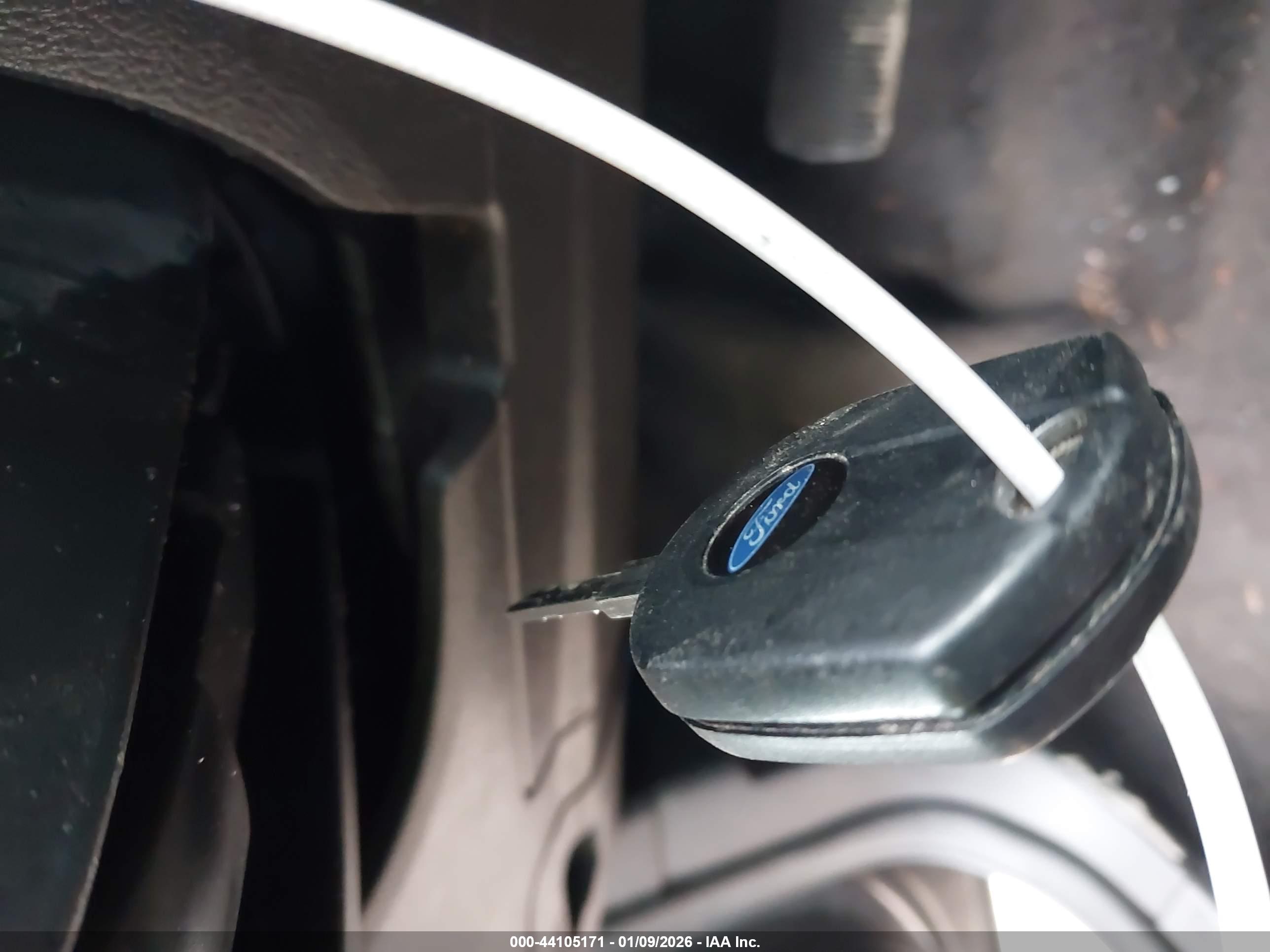 FORD FOCUS image 11