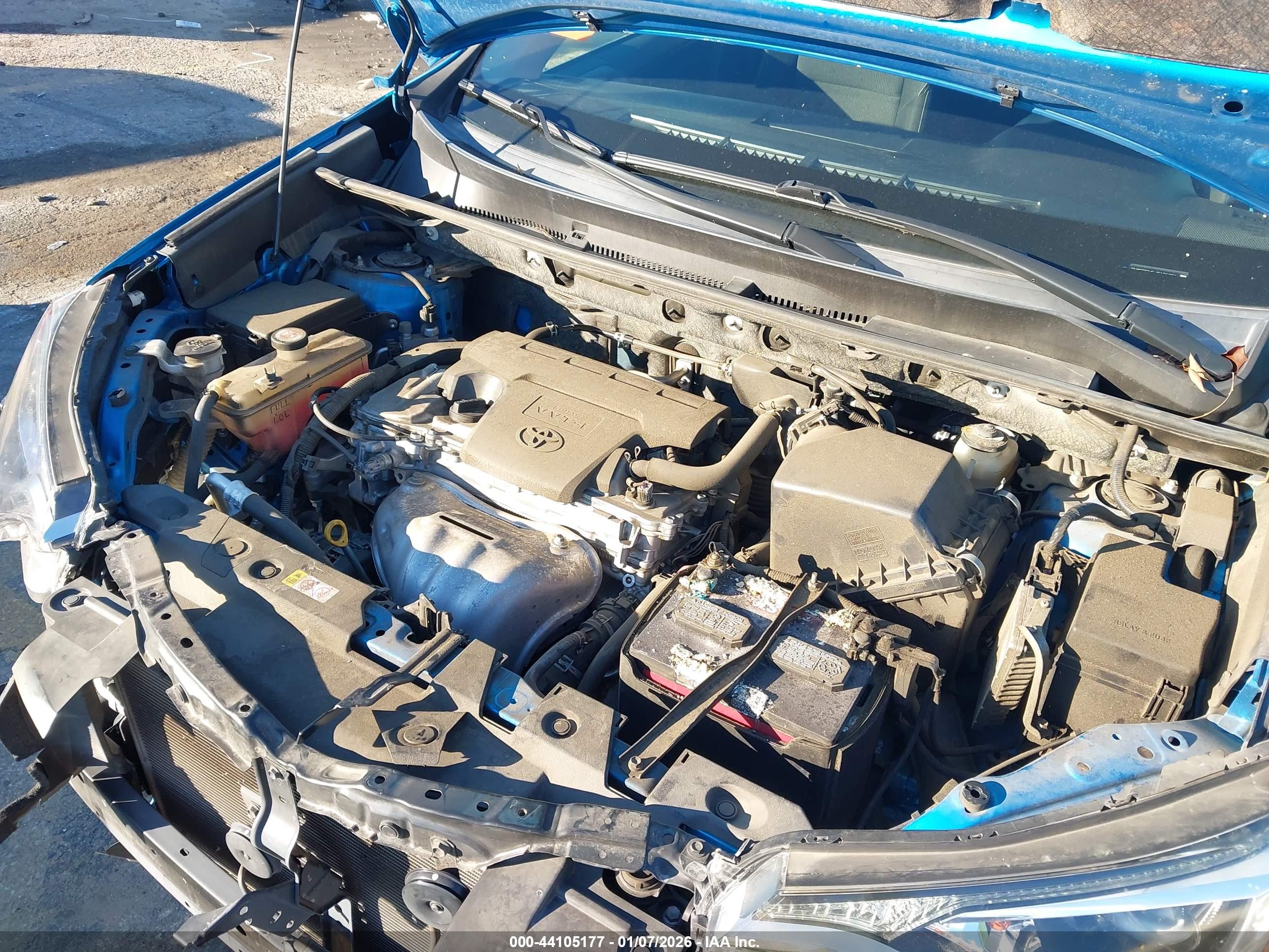 TOYOTA RAV4 image 10
