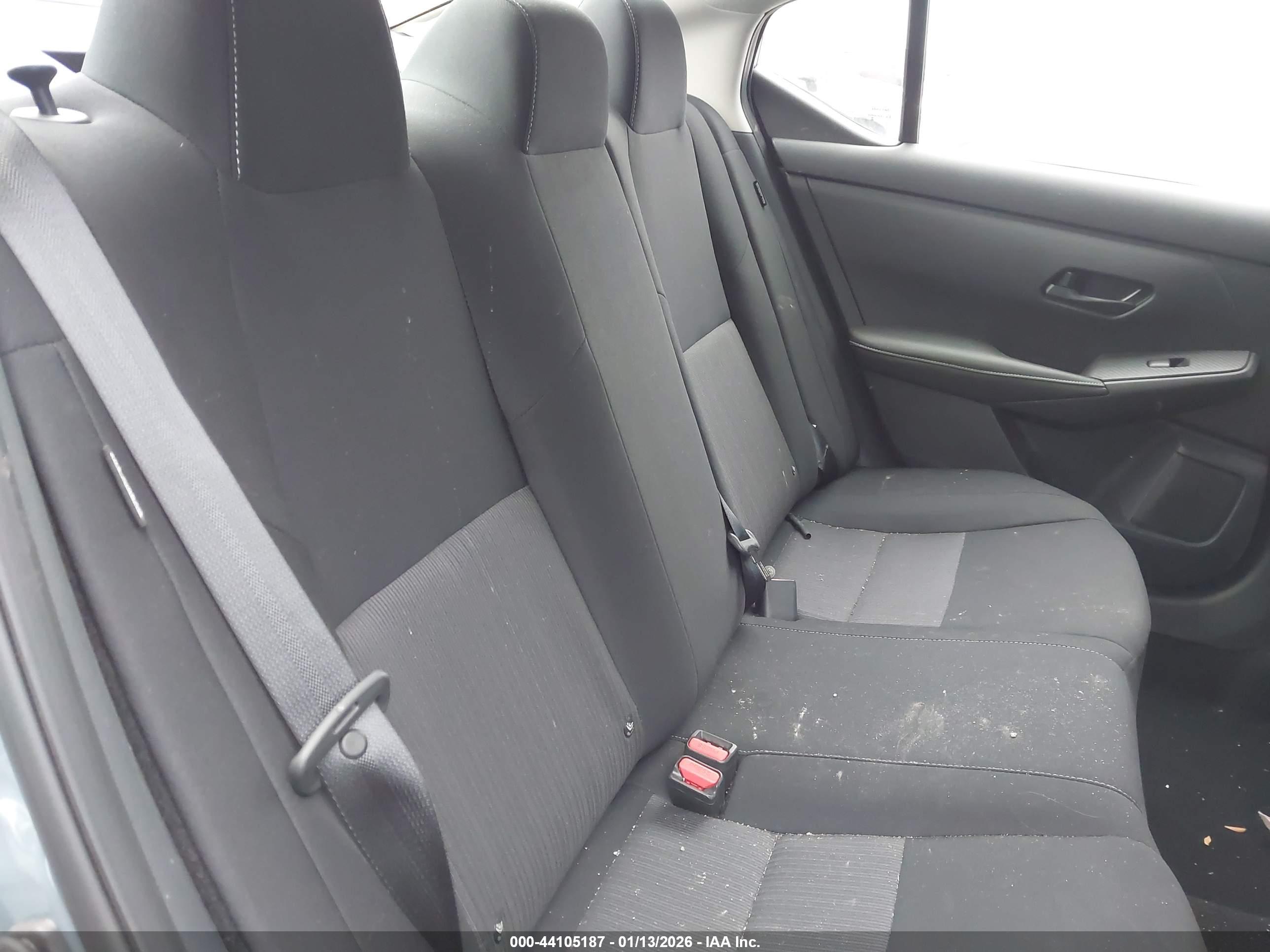 NISSAN SENTRA image 8