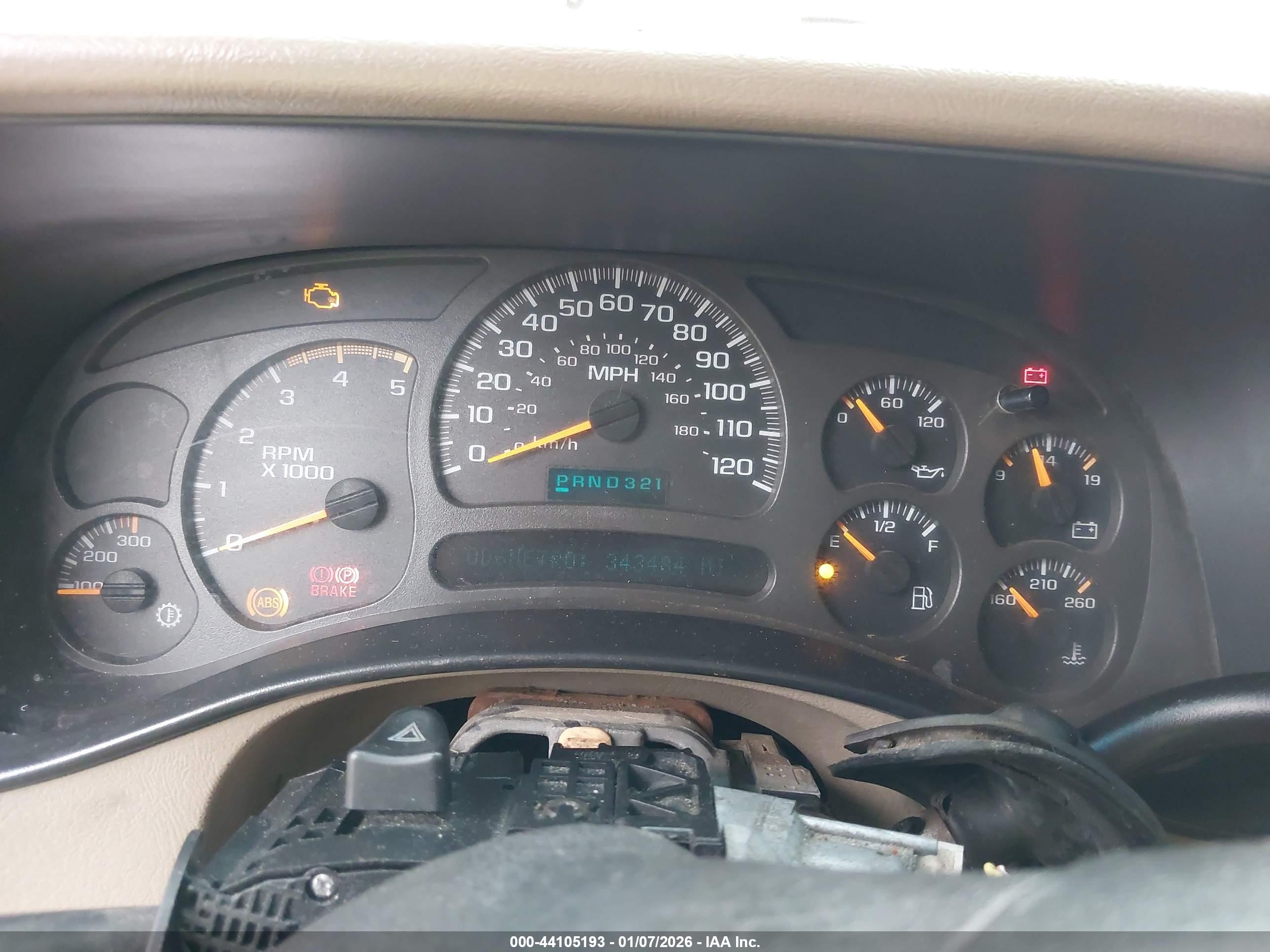 CHEVROLET SILVERADO image 7